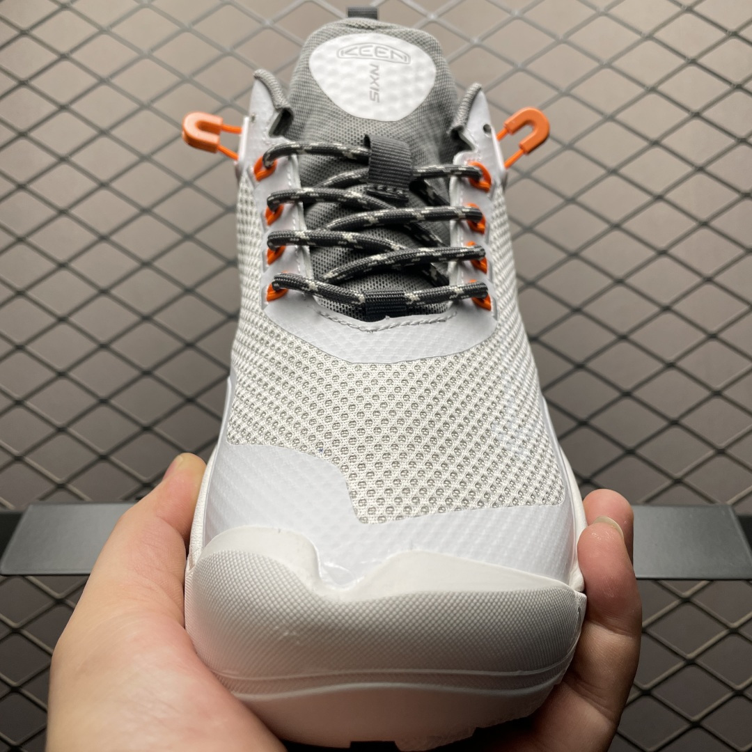 图片[9]-Keen 科恩 Mxis Evo WP 科恩都市户外登山透气休闲鞋 1030062 原楦原纸版开发 采用固色鞋面材质 内嵌高密度EVA发泡缓震脚垫 外置一体式包裹防滑防剐蹭耐磨橡胶大底 尺码：39.5 40 40.5 41 42 42.5 43 44-选品中心