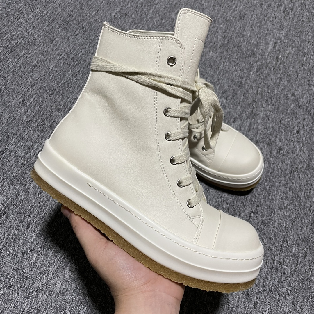 图片[6]-Rickowens 瑞克 欧文斯 厚底高街休闲板鞋 独家私模大底 定制头层牛皮 针车间距都是极致还原 一比一规格礼盒装 重达3斤以上 外加定制欧文斯保护盒 全套包装及配件 高端零售专供品质 区别市场货 纯手工打造 每一只都是独一无二 有手工质感的味道 尺码：36 37 38 39 40 41 42 43 44 45 46-选品中心