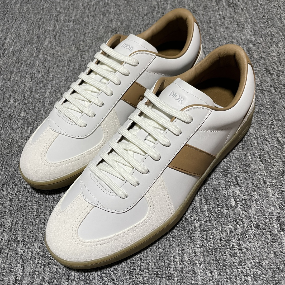 图片[4]-Dior 迪奥 B01 老钱风 低帮休闲板鞋 海淘代购同渠道品质 原版购入开发 私模大底 进口牛皮鞋面（内里胎牛皮）打造 高端零售 外贸充正专供 ZP级全套包装 完美楦型 正确卡色 质感媲美原版 细节与原版一致 请注意区分市面通货材 尺码：38 39 40 41 42 43 44 45 46-选品中心