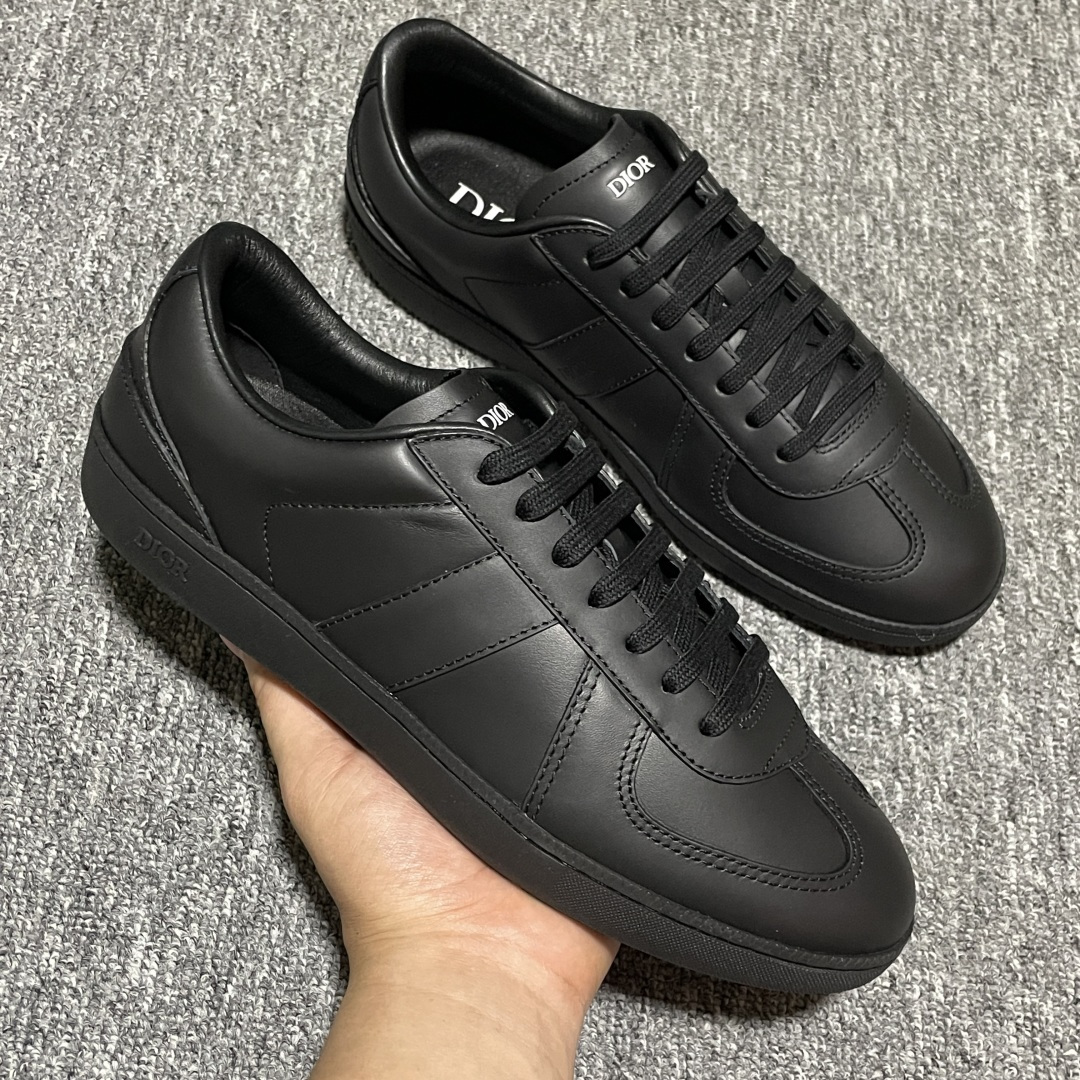 图片[6]-Dior 迪奥 B01 老钱风 低帮休闲板鞋 海淘代购同渠道品质 原版购入开发 私模大底 进口牛皮鞋面（内里胎牛皮）打造 高端零售 外贸充正专供 ZP级全套包装 完美楦型 正确卡色 质感媲美原版 细节与原版一致 请注意区分市面通货材 尺码：38 39 40 41 42 43 44 45 46-选品中心