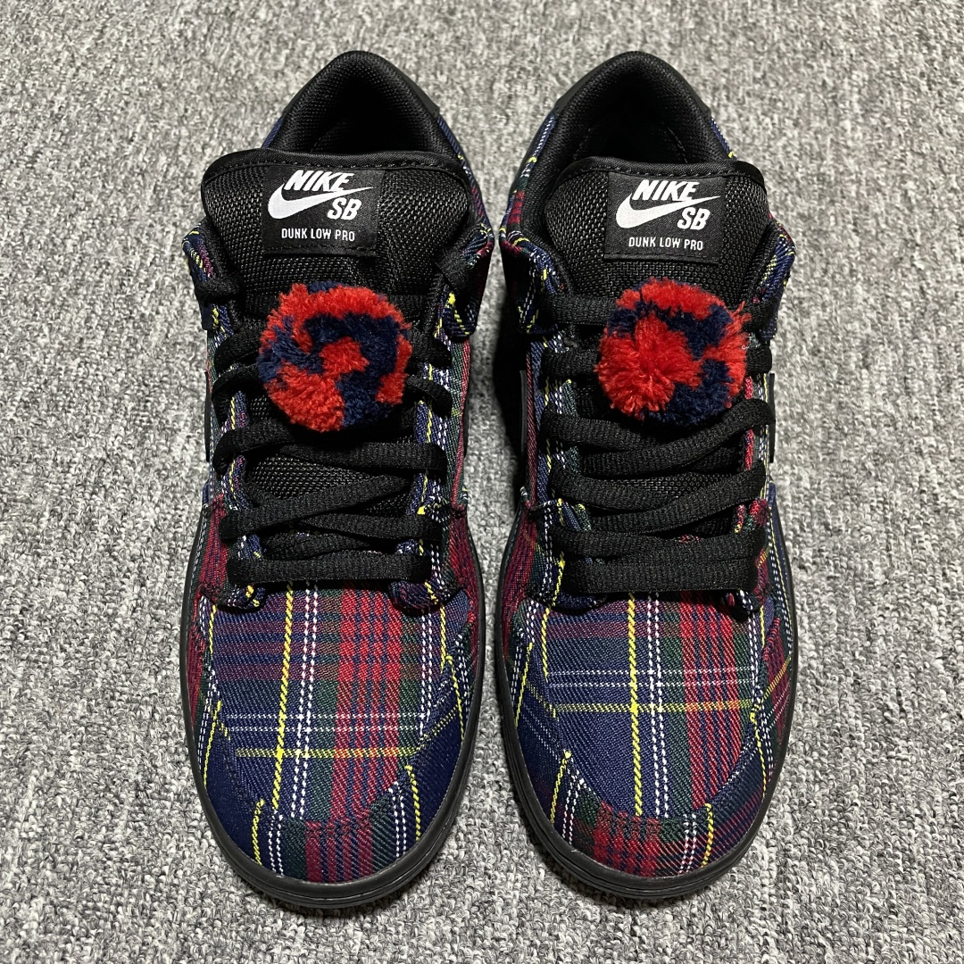 纯原 Nardwuar x NK SB Dunk Low 联名款 低帮休闲滑板鞋 II1493-600 国内一线头部大厂出品 全新楦头 知名厂牌同源 品质毋庸置疑 实拍所见即所得 尺码：40 40.5 41 42 42.5 43 44 44.5 45 46 47.5-选品中心