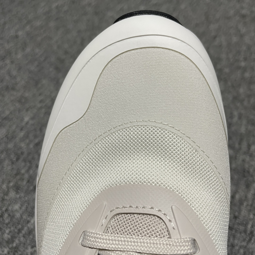 图片[7]-纯原版 Loewe x ON 罗意威昂跑联名 Cloudtilt 2.0 系列 3ME10692979 市售最高品质出货 全系列配色均原鞋购入开发打造 全新独立私模 高端零售 外贸平台充正品质 独家定制全套包装 内含防尘袋一个 注意：售后需完整退回 尺码：36 36.5 37 38 38.5 39 40 40.5 41 42 42.5 43 44 44.5 45 46-选品中心