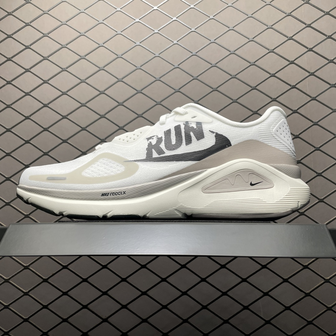 NK Air Zoom Structure 26 网面跑步鞋 IB5698-100 尺码：39 40 40.5 41 42 42.5 43 44 44.5 45-选品中心