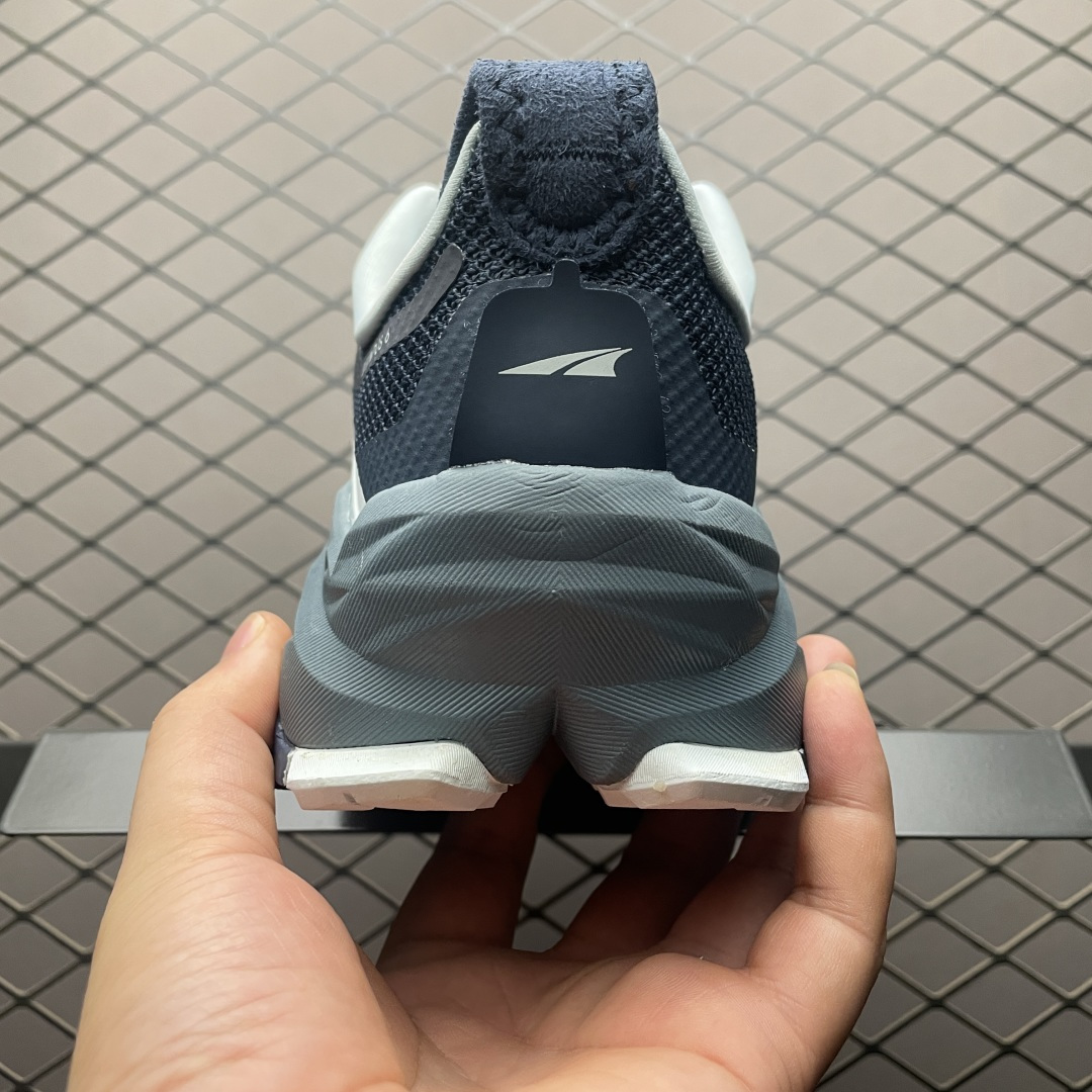 图片[2]-平台专供 Altra 奥创Olympus 6 户外运动鞋 ALOA85NJ442-080 奥林匹斯6代 舒适百搭防滑耐磨 低帮 越野跑步鞋 尺码：39 40 40.5 41 42 42.5 43 44 44.5 45-选品中心