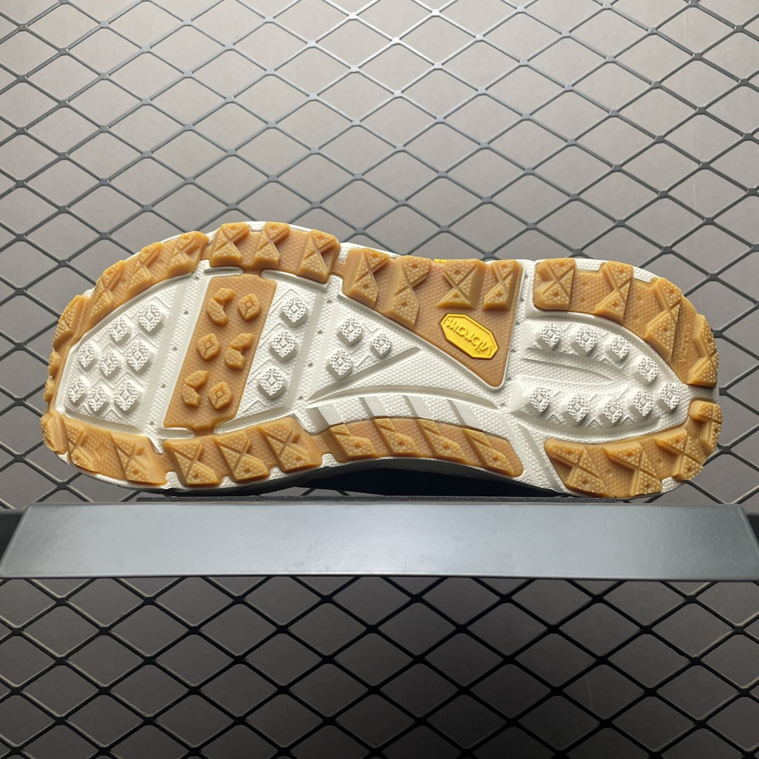 图片[5]-纯原 原厂防泼水 Hoka One One Tor Ultra Lo 低帮户外功能运动鞋工装鞋 1130310 高端零售外贸混卖品质 市售唯一原版开发 原厂材料打造 唯一正确高端Vibram辽宁代工原装组合大底提供强大的防滑性能 5MM多向凸耳提供多种地形下的强劲抓地力 上层缓冲EVA可为足底带来柔软舒适的缓冲感 底层橡胶化泡棉提供持久的缓震和支撑 尺码：36 36.5 37.5 38 38.5 39 40 40.5 41 42 42.5 43 44 44.5 45 46-选品中心