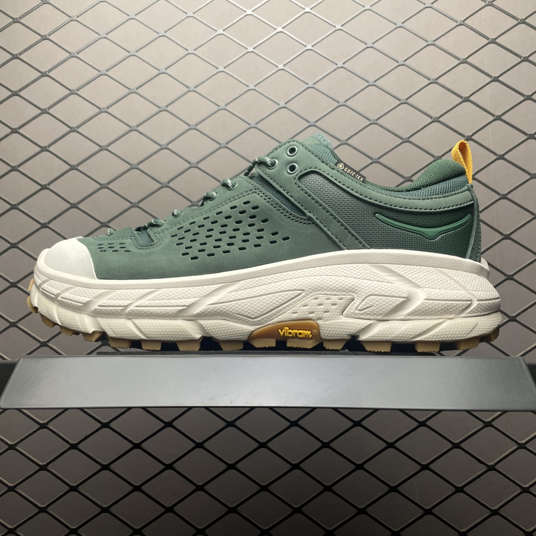 纯原 原厂防泼水 Hoka One One Tor Ultra Lo 低帮户外功能运动鞋工装鞋 1130310 高端零售外贸混卖品质 市售唯一原版开发 原厂材料打造 唯一正确高端Vibram辽宁代工原装组合大底提供强大的防滑性能 5MM多向凸耳提供多种地形下的强劲抓地力 上层缓冲EVA可为足底带来柔软舒适的缓冲感 底层橡胶化泡棉提供持久的缓震和支撑 尺码：36 36.5 37.5 38 38.5 39 40 40.5 41 42 42.5 43 44 44.5 45 46-选品中心