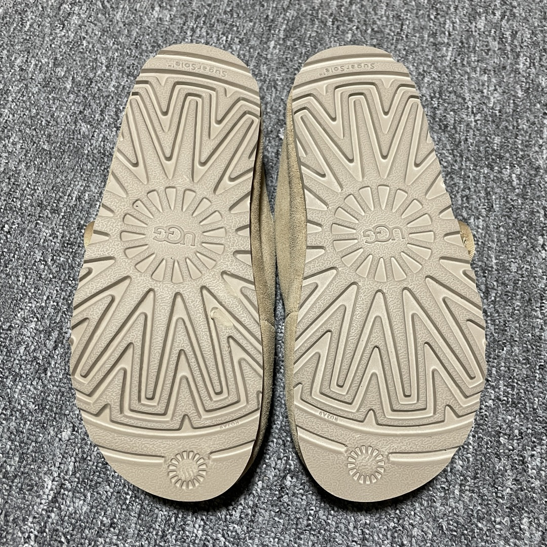 图片[3]-UGG 牙刷绣羊毛玛丽珍2.0版本 爆款回归 奶呼呼又软糯糯的冬日感 选它准没错 088-1 定制牛反绒搭配澳洲美利奴羊毛 内置增高水台隐形增高4厘米 质感超棒 穿脱很随意 尺码： 35 36 37 38 39 40-选品中心