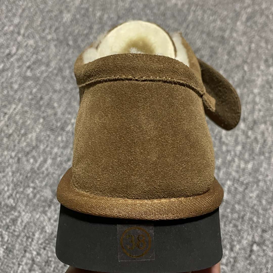 图片[8]-UGG 巴恩风格 复古袋鼠鞋 089-1 来自巴恩风复古美学和都市漫步松弛感，尽显秋日慵懒 穿着袋鼠鞋云游大街小巷 要的就是一种慵懒自在， 文艺复古又不失烟火气息的松弛感 把慢生活，复古元素融合到生活的细节 美拉德配色，鞋带搭配俏皮精怪的珠珠把时尚极限拉满 尺码：36 37 38 39 40-选品中心