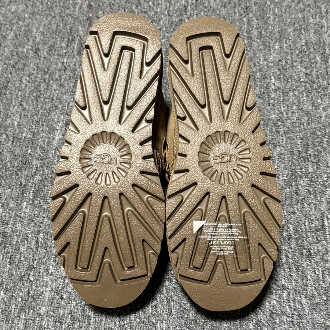 图片[3]-平台外贸专供 UGG Classic Ultra 冬季男士雪地鞋 1158276 十年品牌制鞋代工厂生产线出品 注重每一处细节 隆丰A级真羊皮毛一体 完全遵循ZP工艺流程打造 尺码：39 40 41 42 43 44 45-选品中心