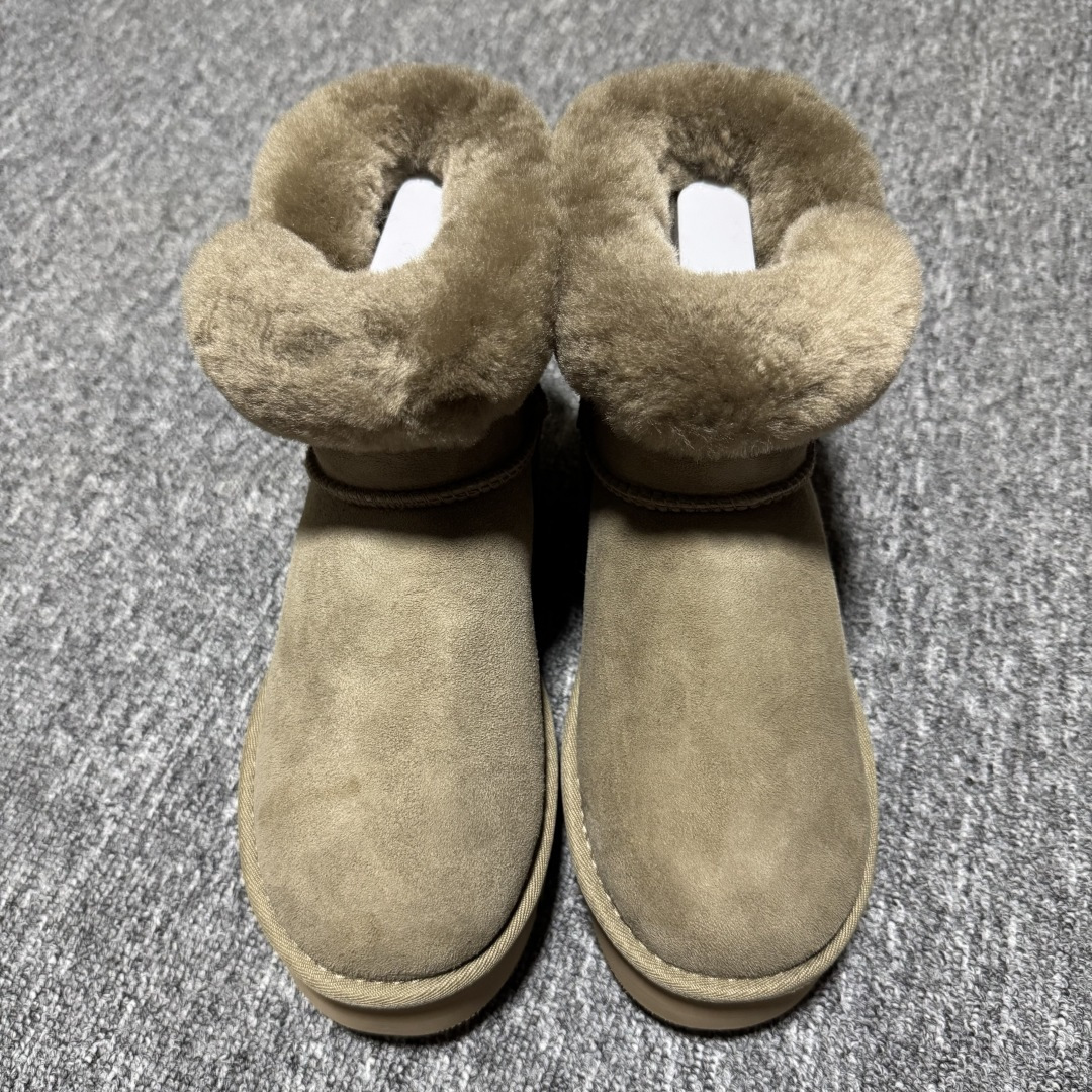 图片[7]-平台外贸专供 UGG Classic Short II 牛角扣 女士雪地靴 1118816 十年品牌制鞋代工厂生产线出品 注重每一处细节 隆丰A级真羊皮毛一体 完全遵循ZP工艺流程打造 尺码：35 36 37 38 39 40-选品中心