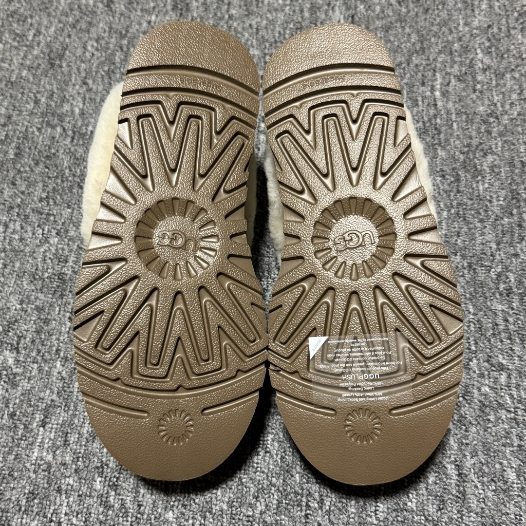 图片[8]-平台外贸专供 UGG Classic 女士雪地靴 1171393 十年品牌制鞋代工厂生产线出品 注重每一处细节 隆丰A级真羊皮毛一体 完全遵循ZP工艺流程打造 尺码：35 36 37 38 39 40-选品中心