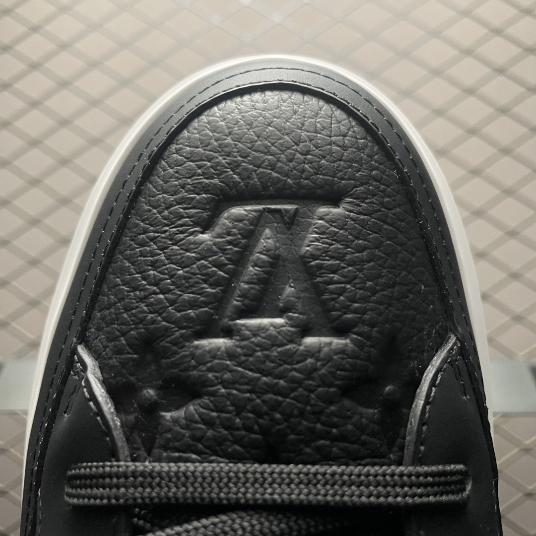 图片[7]-Louis Vuitton LV 路易威登 Beverly Hills 低帮休闲板鞋 海淘代购同渠道品质 高端零售 外贸充正专供 原版购入开发 ZP级全套包装 完美楦型 正确卡色 大底TPU 质感媲美原版 细节与原版一致 请注意区分市面通货材 尺码：38 39 40 41 42 43 44 45 46-选品中心