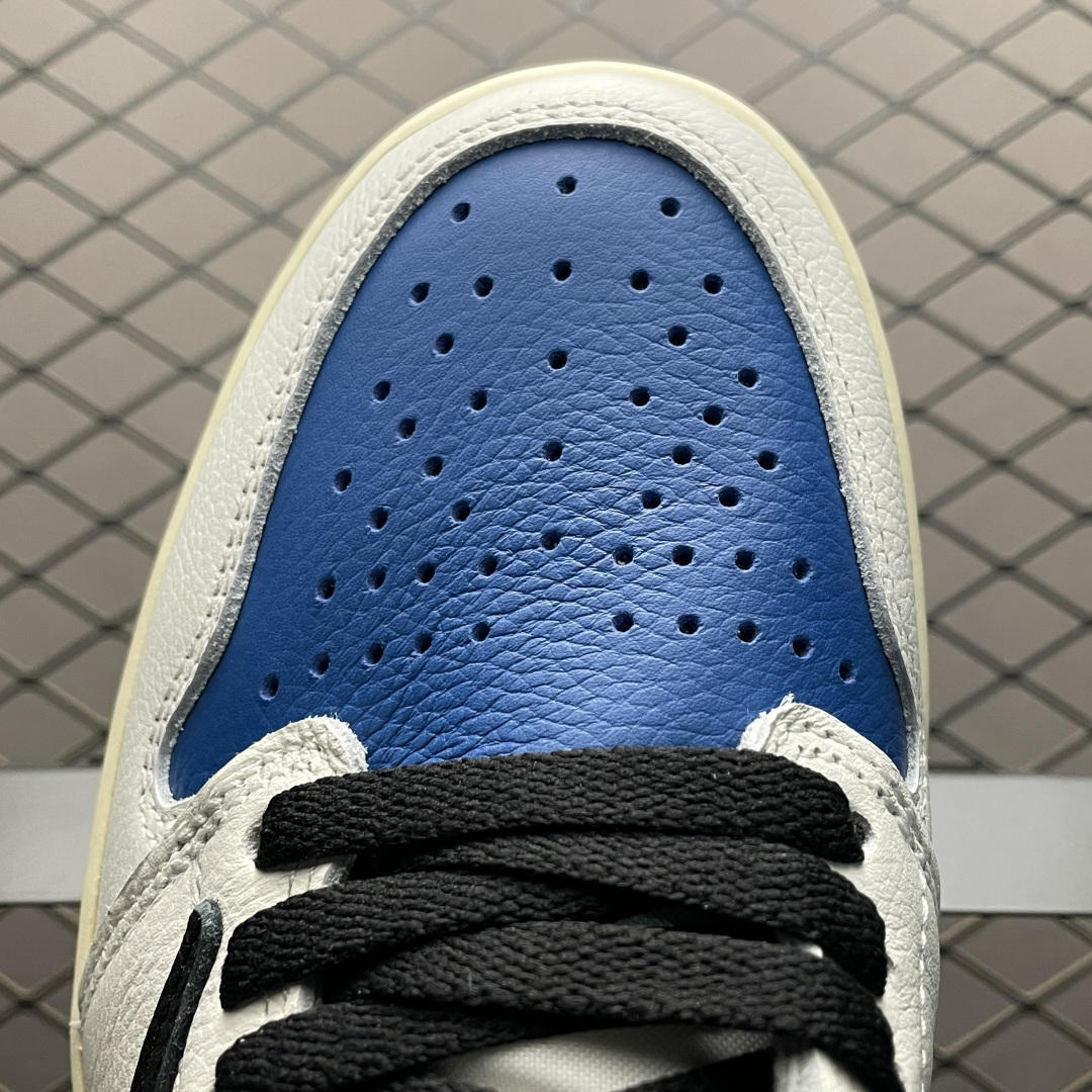 图片[7]-LJR纯原 Travis Scott x Air Jordan 1 High OG TS SP AJ1乔1 TS 联名倒钩 高帮文化篮球鞋 DH3227-105 原厂材料打造 顶级工艺 高端外贸平台 高端零售专供品质 尺码：36 36.5 37.5 38 38.5 39 40 40.5 41 42 42.5 43 44 44.5 45 46 47.5 48.5-选品中心