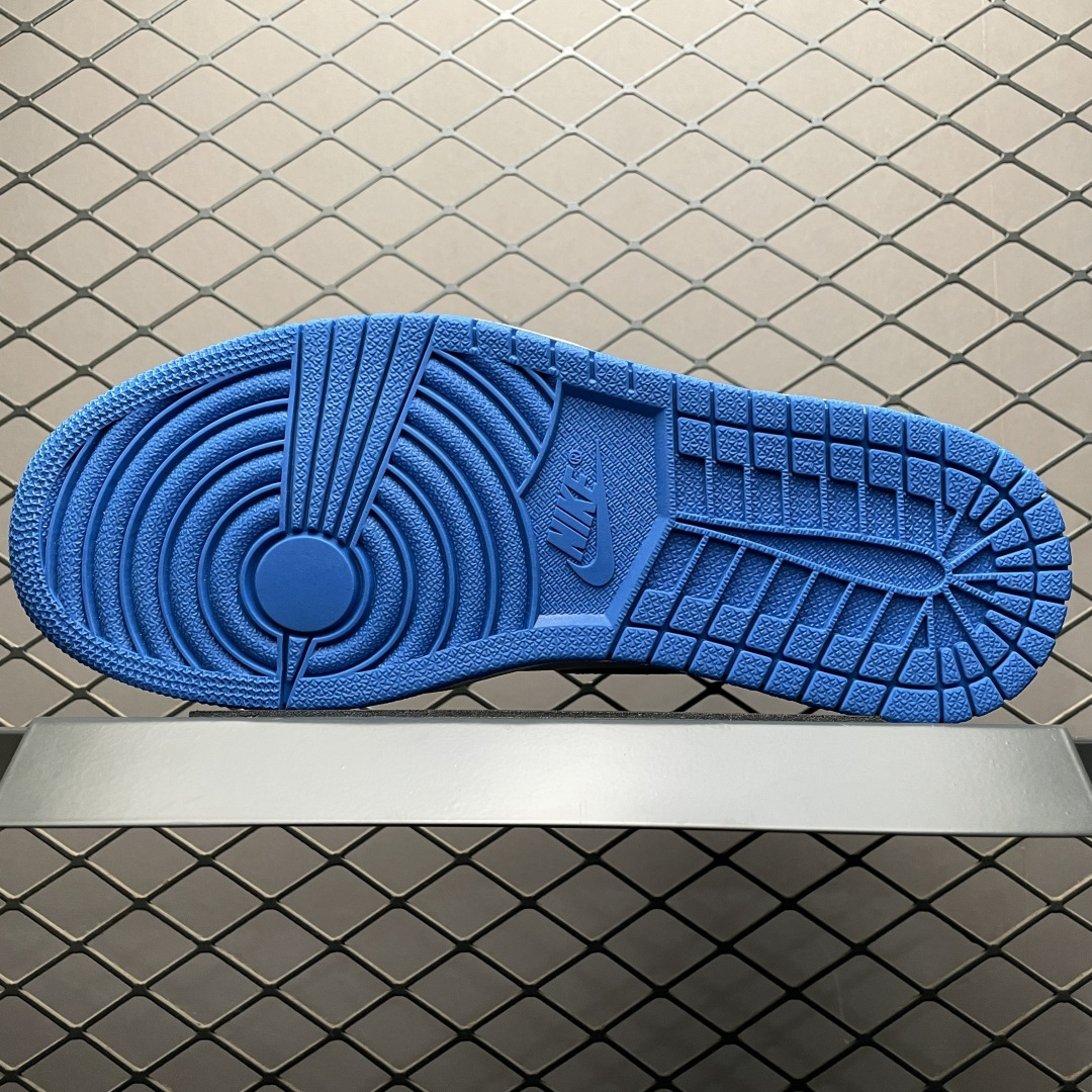 图片[5]-LJR纯原 Travis Scott x Air Jordan 1 High OG TS SP AJ1乔1 TS 联名倒钩 高帮文化篮球鞋 DH3227-105 原厂材料打造 顶级工艺 高端外贸平台 高端零售专供品质 尺码：36 36.5 37.5 38 38.5 39 40 40.5 41 42 42.5 43 44 44.5 45 46 47.5 48.5-选品中心