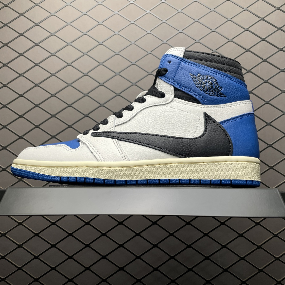 LJR纯原 Travis Scott x Air Jordan 1 High OG TS SP AJ1乔1 TS 联名倒钩 高帮文化篮球鞋 DH3227-105 原厂材料打造 顶级工艺 高端外贸平台 高端零售专供品质 尺码：36 36.5 37.5 38 38.5 39 40 40.5 41 42 42.5 43 44 44.5 45 46 47.5 48.5-选品中心