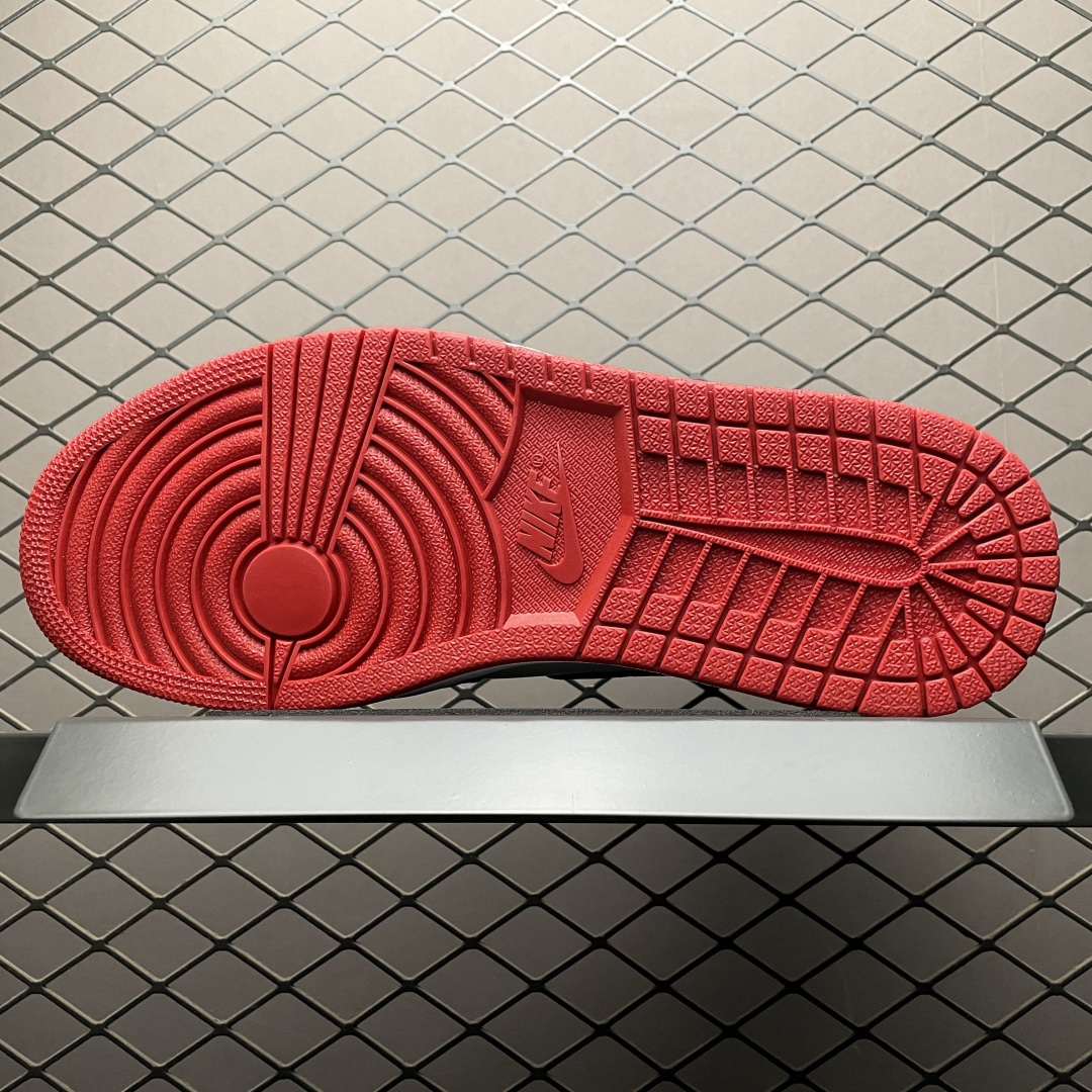 图片[5]-LJR纯原 Travis Scott x Air Jordan 1 High OG TS SP AJ1乔1 TS 联名倒钩 高帮文化篮球鞋 DH3227-601 定制支线新作 顶级工艺 高端外贸平台 高端零售专供品质 尺码：40.5 41 42 42.5 43 44 44.5 45 46 47.5 48.5-选品中心