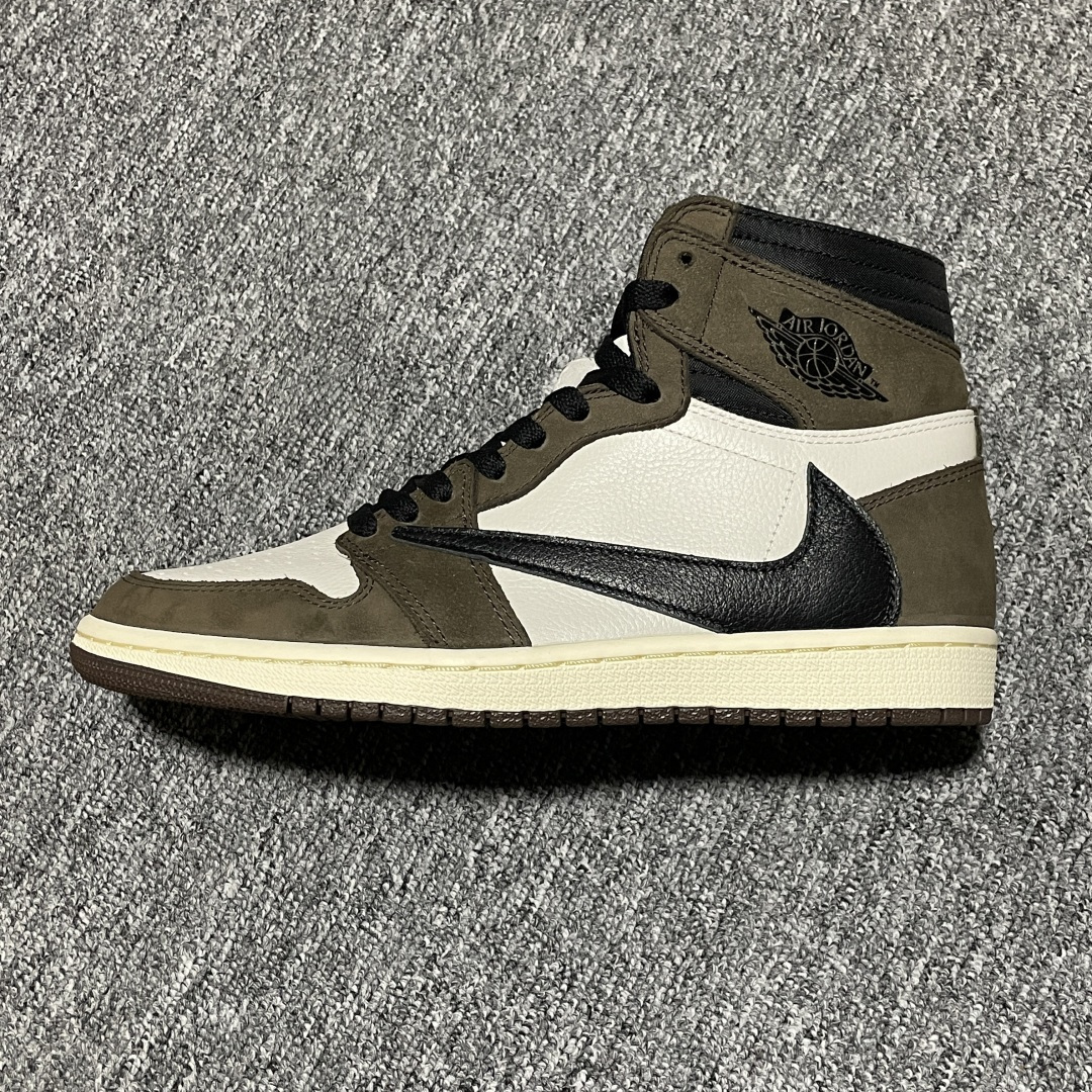 图片[5]-LJR纯原 Travis Scott x Air Jordan 1 High OG TS SP AJ1乔1 TS 联名倒钩 高帮文化篮球鞋 CD4487-100 原厂材料打造 顶级工艺 高端外贸平台 高端零售专供品质 尺码：40.5 41 42 42.5 43 44 44.5 45 46 47.5 48.5-选品中心