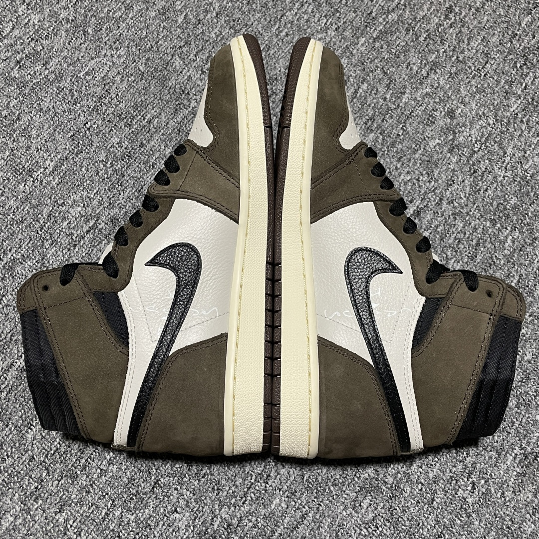 图片[8]-LJR纯原 Travis Scott x Air Jordan 1 High OG TS SP AJ1乔1 TS 联名倒钩 高帮文化篮球鞋 CD4487-100 原厂材料打造 顶级工艺 高端外贸平台 高端零售专供品质 尺码：40.5 41 42 42.5 43 44 44.5 45 46 47.5 48.5-选品中心