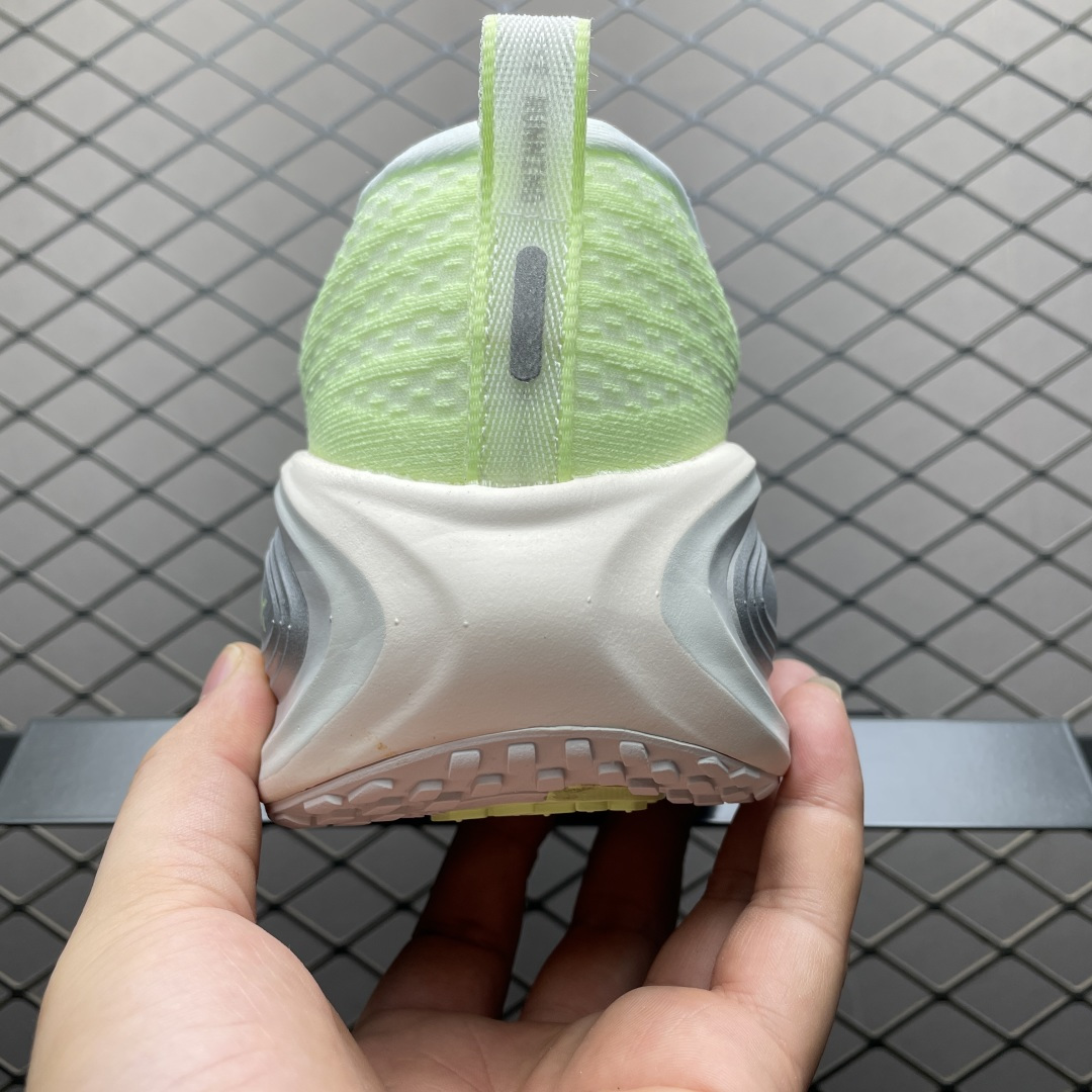 图片[2]-NK Vomero Plus 网面透气跑步鞋 HV8154-103 尺码：35.5 36 36.5 37.5 38 38.5 39 40 40.5 41 42-选品中心