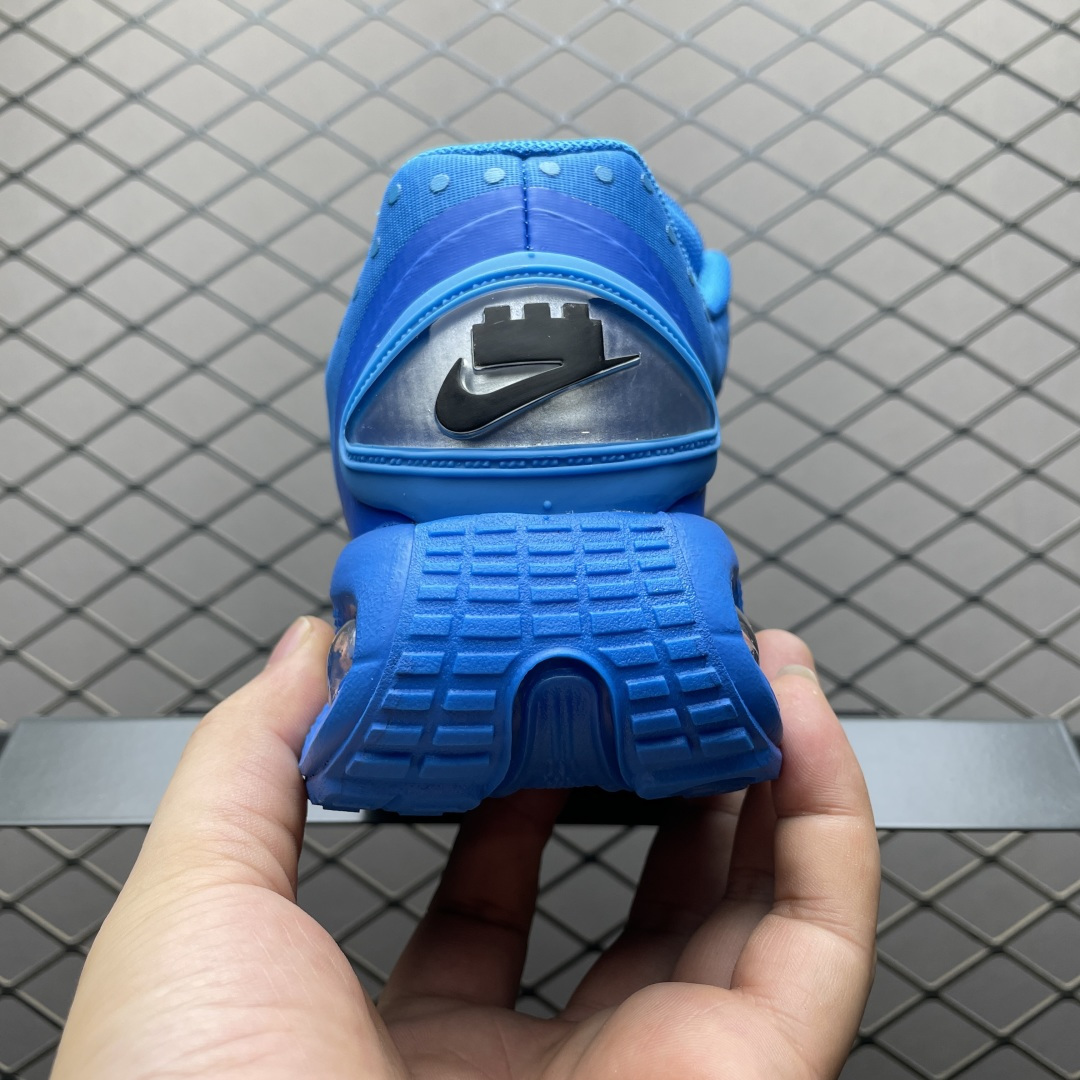 图片[2]-LEGO x NK Air Max Dn 乐高联名气垫跑鞋 FQ7860-102 全新鞋款在同侧采用了圆柱仓式的设计，不仅有防滑耐磨性功能，还搭配了周围一圈柔软的泡棉材质，提供全新的复合脚感八成还是泡棉脚感 尺码：36 37 38 39 40 41 42 43 44 45-选品中心