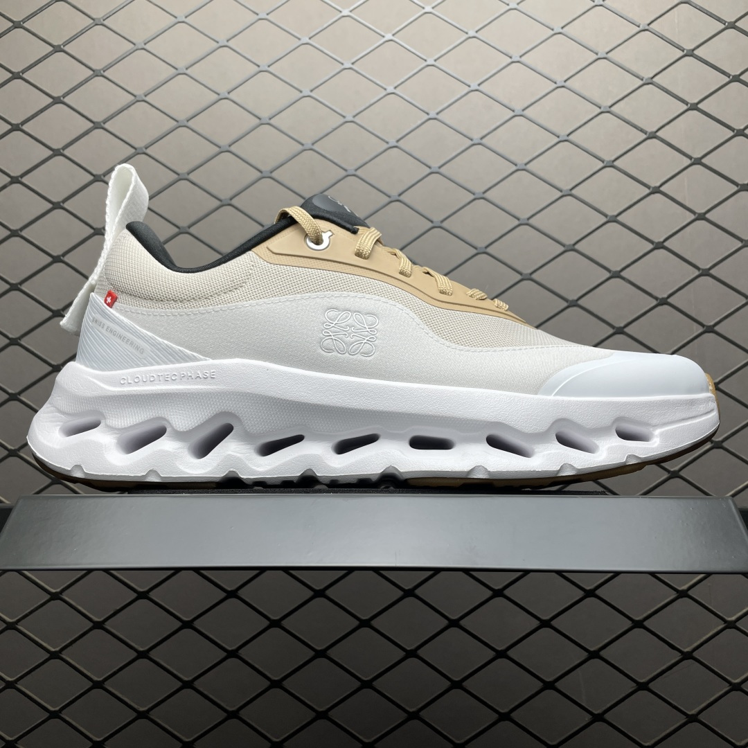 图片[6]-纯原版 Loewe x ON 罗意威昂跑联名 Cloudtilt 2.0 系列 3ME10693510 市售最高品质出货 全系列配色均原鞋购入开发打造 全新独立私模 高端零售 外贸平台充正品质 独家定制全套包装 内含防尘袋一个 注意：售后需完整退回 尺码：36 36.5 37 38 38.5 39 40 40.5 41 42 42.5 43 44 44.5 45 46-选品中心