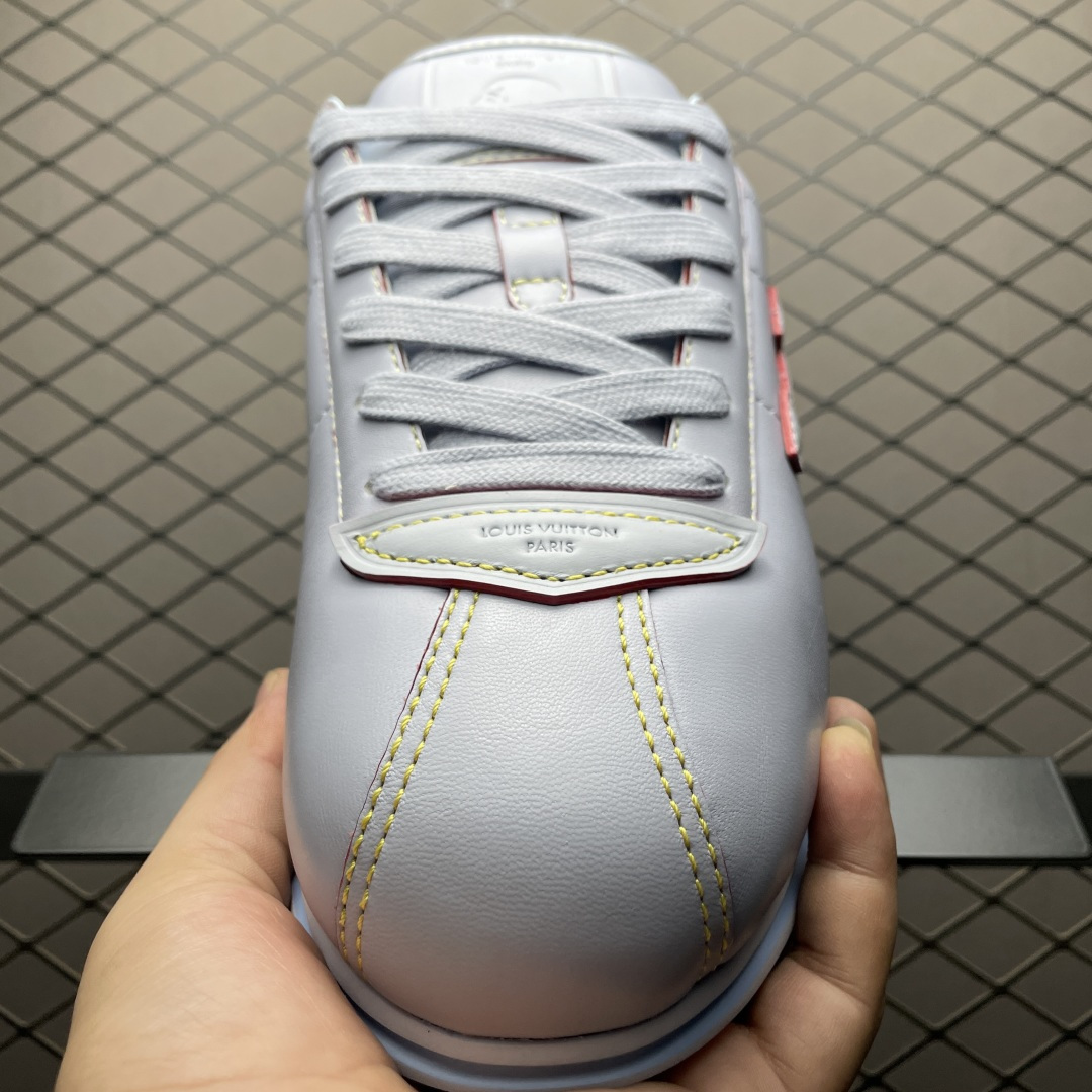 图片[9]-Nigo x Louis Vuitton 路易威登 LV Buttersoft 阿甘鞋 低帮休闲面包鞋 海淘代购同渠道品质 高端零售 外贸充正专供 原版购入开发 全鞋羊皮➕牛皮鞋面 ZP级全套包装 完美楦型 正确卡色 大底TPU 质感媲美原版 细节与原版一致 请注意区分市面通货材 尺码：36 37 38 39 40 41 42 43 44 45 46-选品中心