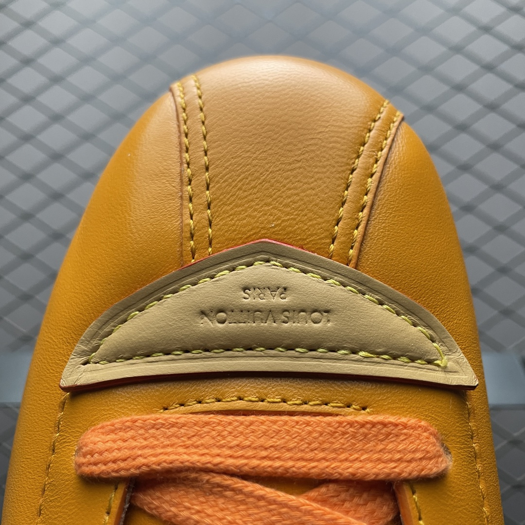 图片[7]-Nigo x Louis Vuitton 路易威登 LV Buttersoft 阿甘鞋 低帮休闲面包鞋 海淘代购同渠道品质 高端零售 外贸充正专供 原版购入开发 全鞋羊皮➕牛皮鞋面 ZP级全套包装 完美楦型 正确卡色 大底TPU 质感媲美原版 细节与原版一致 请注意区分市面通货材 尺码：36 37 38 39 40 41 42 43 44 45 46-选品中心