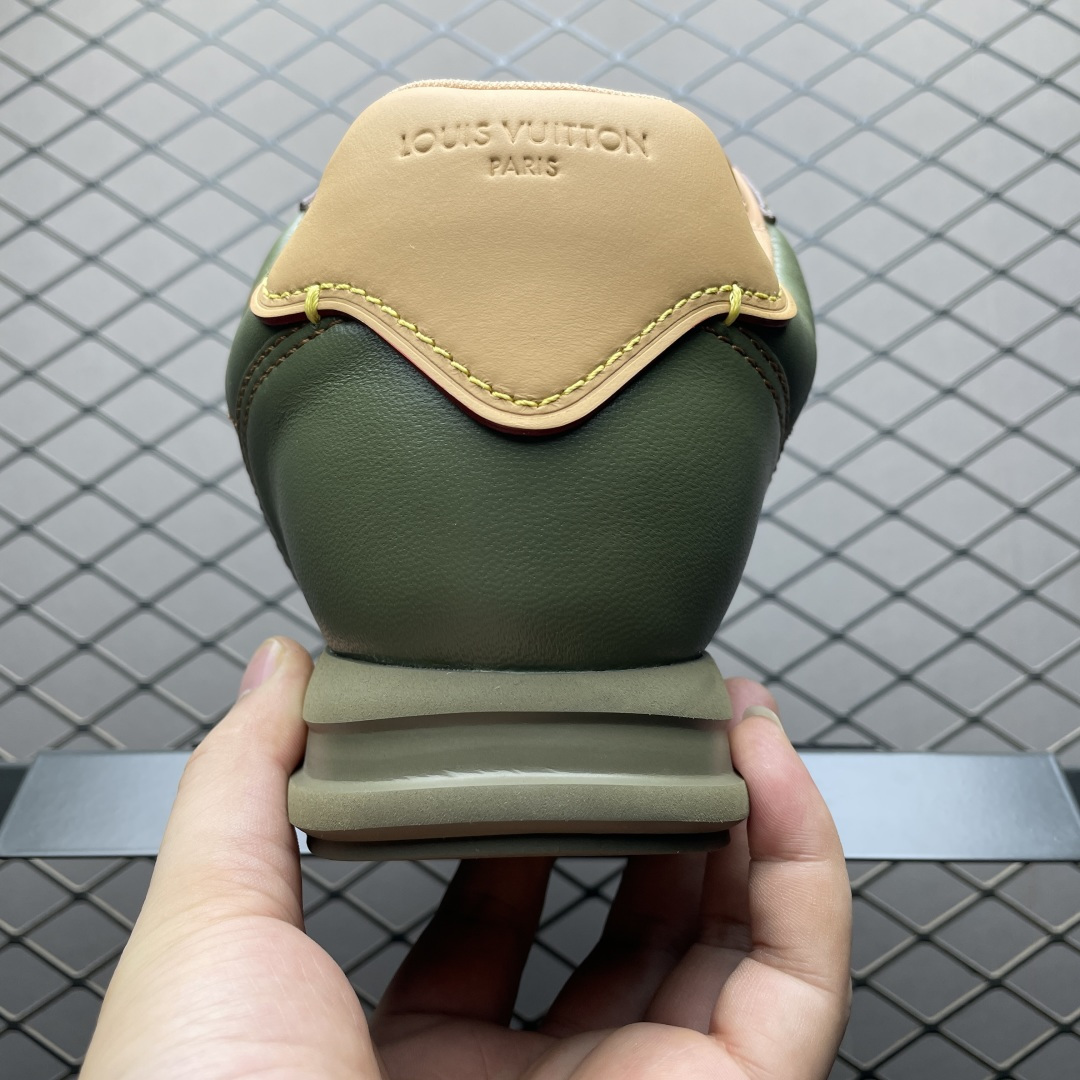 图片[2]-Nigo x Louis Vuitton 路易威登 LV Buttersoft 阿甘鞋 低帮休闲面包鞋 海淘代购同渠道品质 高端零售 外贸充正专供 原版购入开发 全鞋羊皮➕牛皮鞋面 ZP级全套包装 完美楦型 正确卡色 大底TPU 质感媲美原版 细节与原版一致 请注意区分市面通货材 尺码：36 37 38 39 40 41 42 43 44 45 46-选品中心