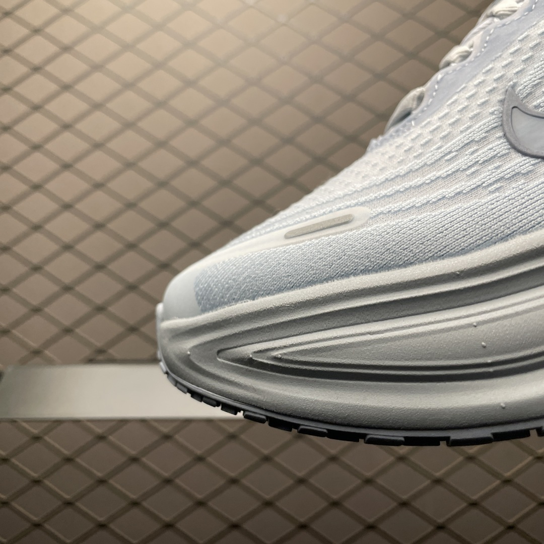 图片[6]-NK Vomero Plus 网面透气跑步鞋 HV8150-004 尺码：36 36.5 37.5 38 38.5 39 40 40.5 41 42 42.5 43 44 44.5 45 46-选品中心