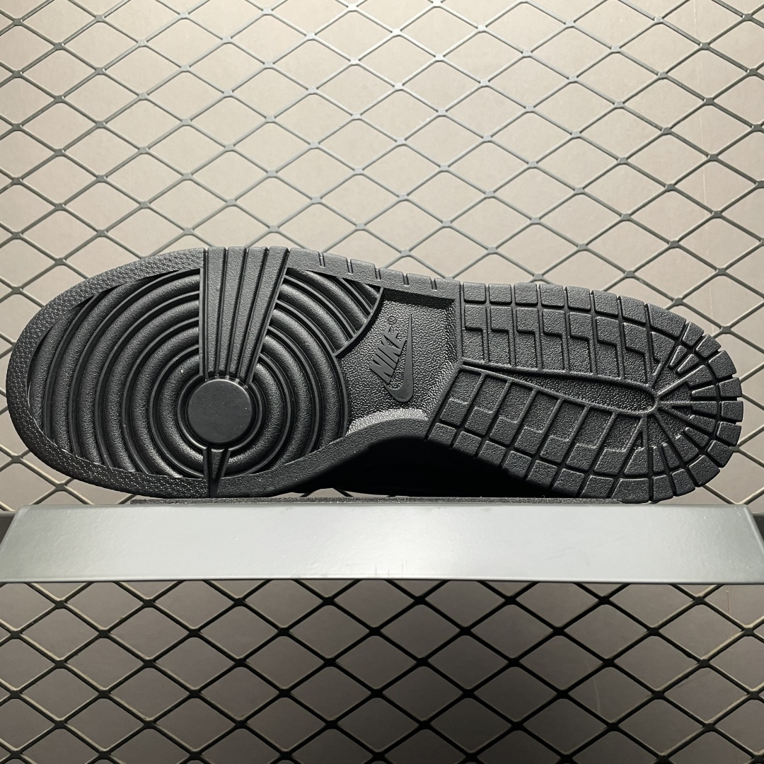 图片[5]-价格更正纯原 Supreme x NK SB Dunk Low 联名款 低帮休闲滑板鞋 HQ8487-001 国内一线头部大厂出品 全新楦头 知名厂牌同源 品质毋庸置疑 实拍所见即所得 尺码：40 40.5 41 42 42.5 43 44 44.5 45 46 47.5-选品中心