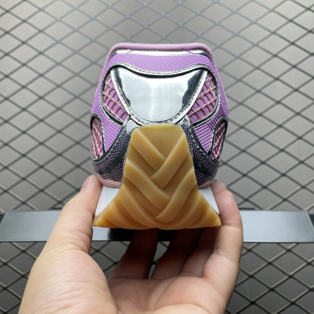 图片[2]-BOTTEGA VENETA BV 葆蝶家 王一博同款低帮休闲鞋 采用轻质科技网布面料 搭配几何图案设计橡胶外底 王炸系列 高版本 认准套包工艺 实际增高很多哦，还是一样显腿细非常nice 耐玩耐造 对标对版！套包鞋工艺 认准高版本 大底选用拼色TPU大底 ！配置原版包装 尺码：35 36 37 38 39 40 41 42 43 44 45-选品中心