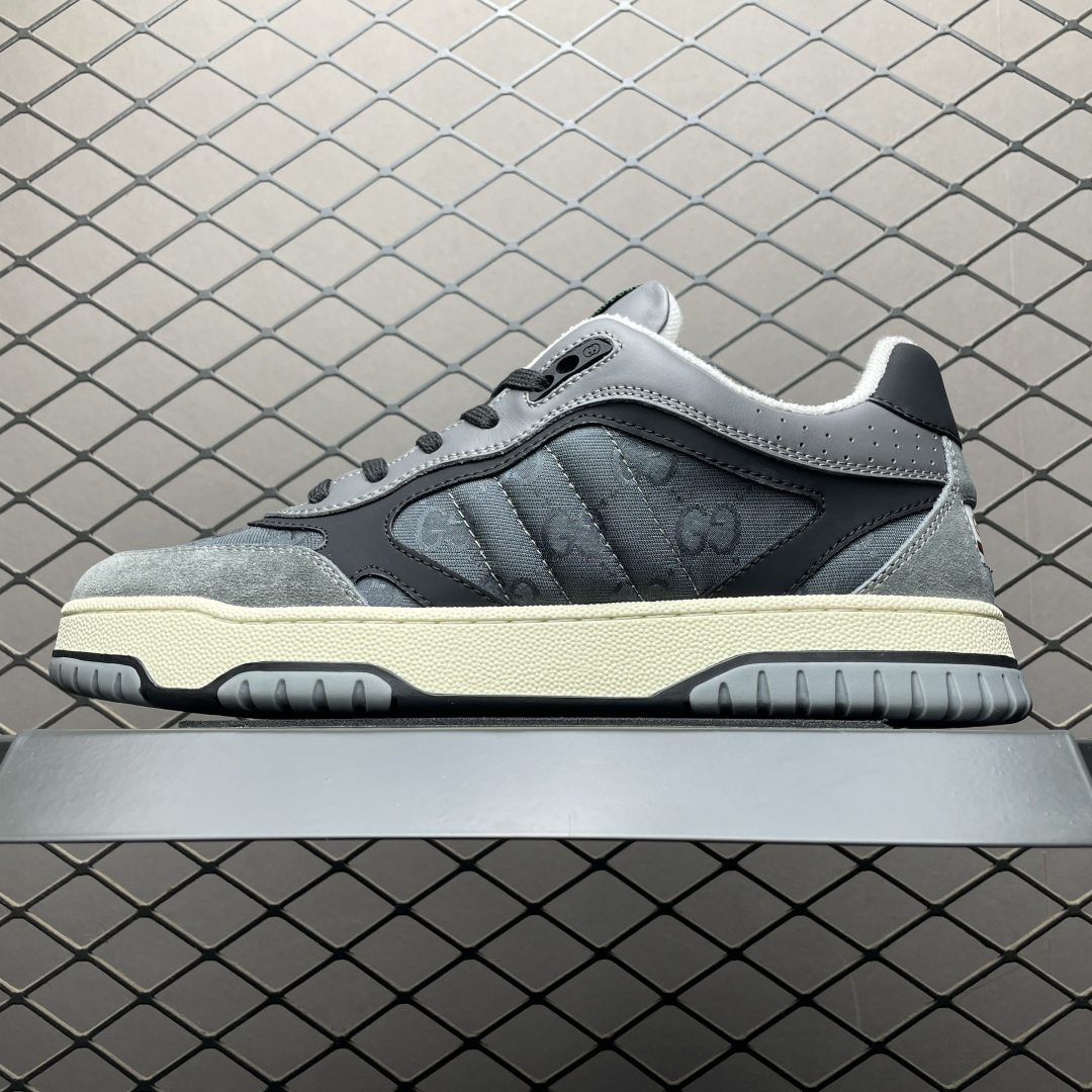 海淘专供 Gucci 古驰 RE-Web 春夏新款 复古休闲板鞋 海淘代购专供品质 正确楦型 配件齐全 进口皮料/原版羊皮内里 匠心打造 其用料及细节已争取最大限度还原公司正品 实拍如图 所见即所得 谨防混卖 尺码：39 40 41 42 43 44 45-选品中心