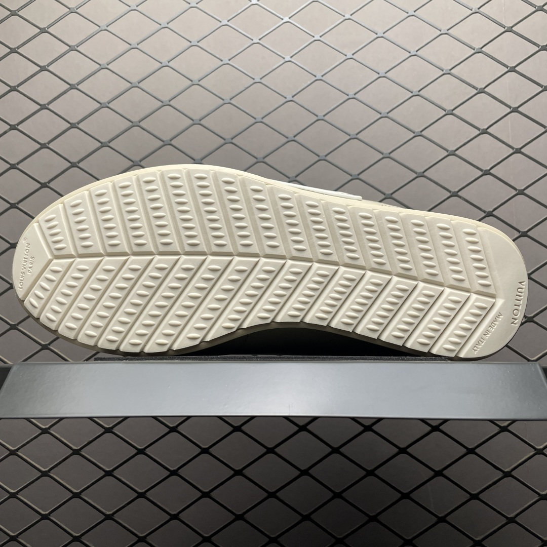 图片[5]-M版纯原 Nigo x Louis Vuitton 路易威登 LV Buttersoft 阿甘鞋 低帮休闲面包鞋 全新订单 高端零售外贸充正专供 原版购入开发 全鞋羊皮 牛皮鞋面 ZP级全套包装 完美楦型 正确卡色 大底TPU 质感媲美原版 细节与原版一致 请注意区分市面通货材 尺码：35 36 37 38 39 40 41 42 43 44 45 46 偏大一码-选品中心