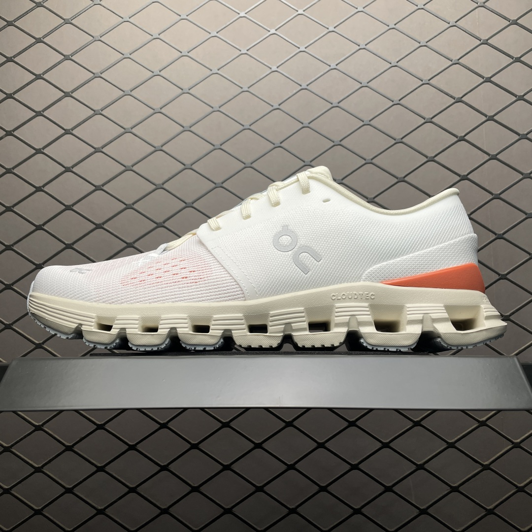 ON 昂跑 Cloud X 4 系列 鞋面采用一体成型布料 有弹性非常透气 鞋底是镂空设计 运用了CLOUDTILT专利技术 弹力十足 毫无负重感 适合日常长距离行走或者休闲旅游 跑步 尺码：36-47 含半码-选品中心