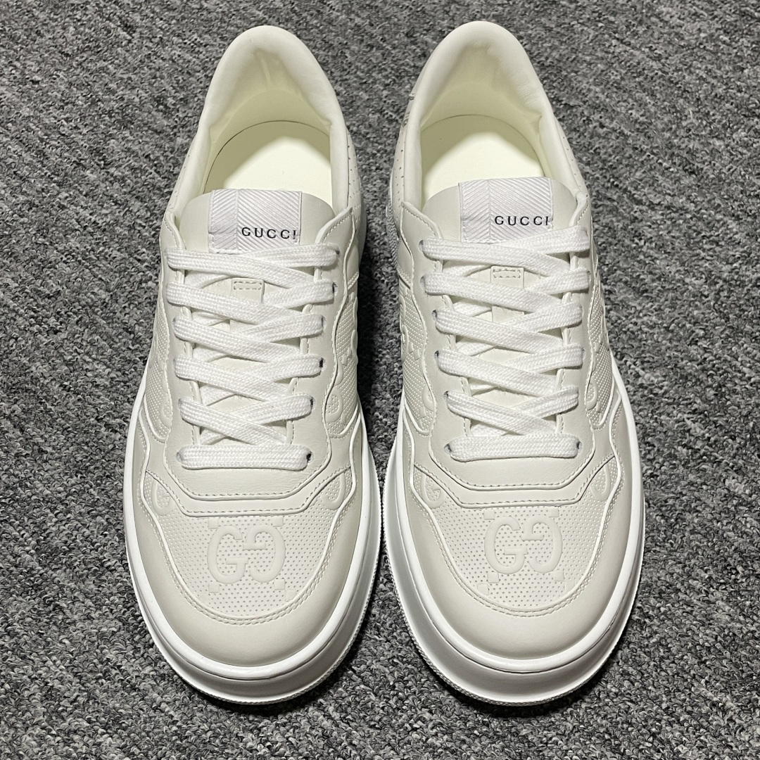 纯原 Gucci 古驰 Chunky 饼干鞋 全新订单出货 购入原版开发 平台高端零售 海外充Z专供品质 皮料、面料按原鞋标准定制 独立磨具，区别市面流通版本，配全新专柜包装，出厂即经过严格QC质检，细节、品控到位 完全遵循原版工艺打造 尺码：35 36 37 38 39 40 41 42 43 44 45-选品中心