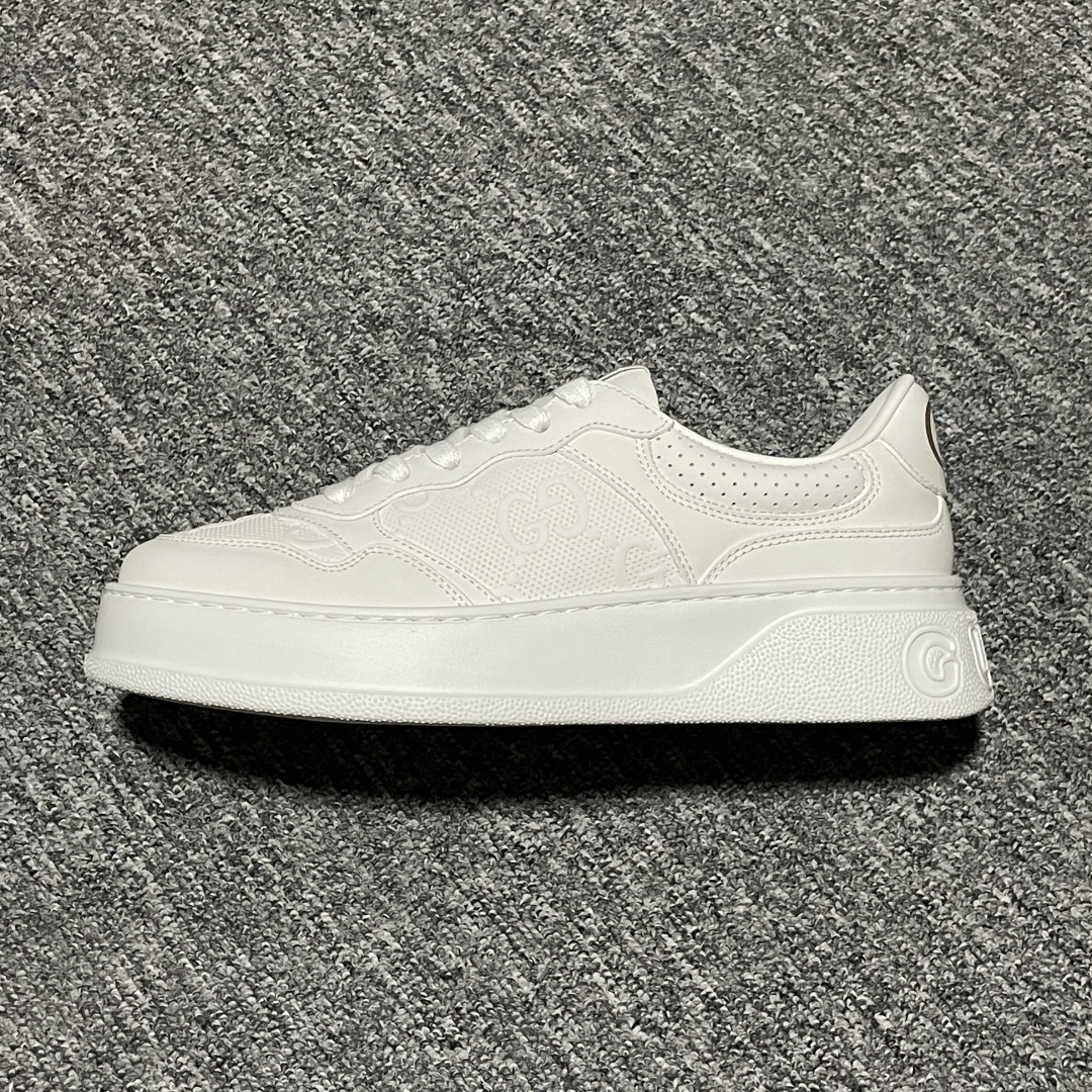 图片[10]-纯原 Gucci 古驰 Chunky 饼干鞋 全新订单出货 购入原版开发 平台高端零售 海外充Z专供品质 皮料、面料按原鞋标准定制 独立磨具，区别市面流通版本，配全新专柜包装，出厂即经过严格QC质检，细节、品控到位 完全遵循原版工艺打造 尺码：35 36 37 38 39 40 41 42 43 44 45-选品中心