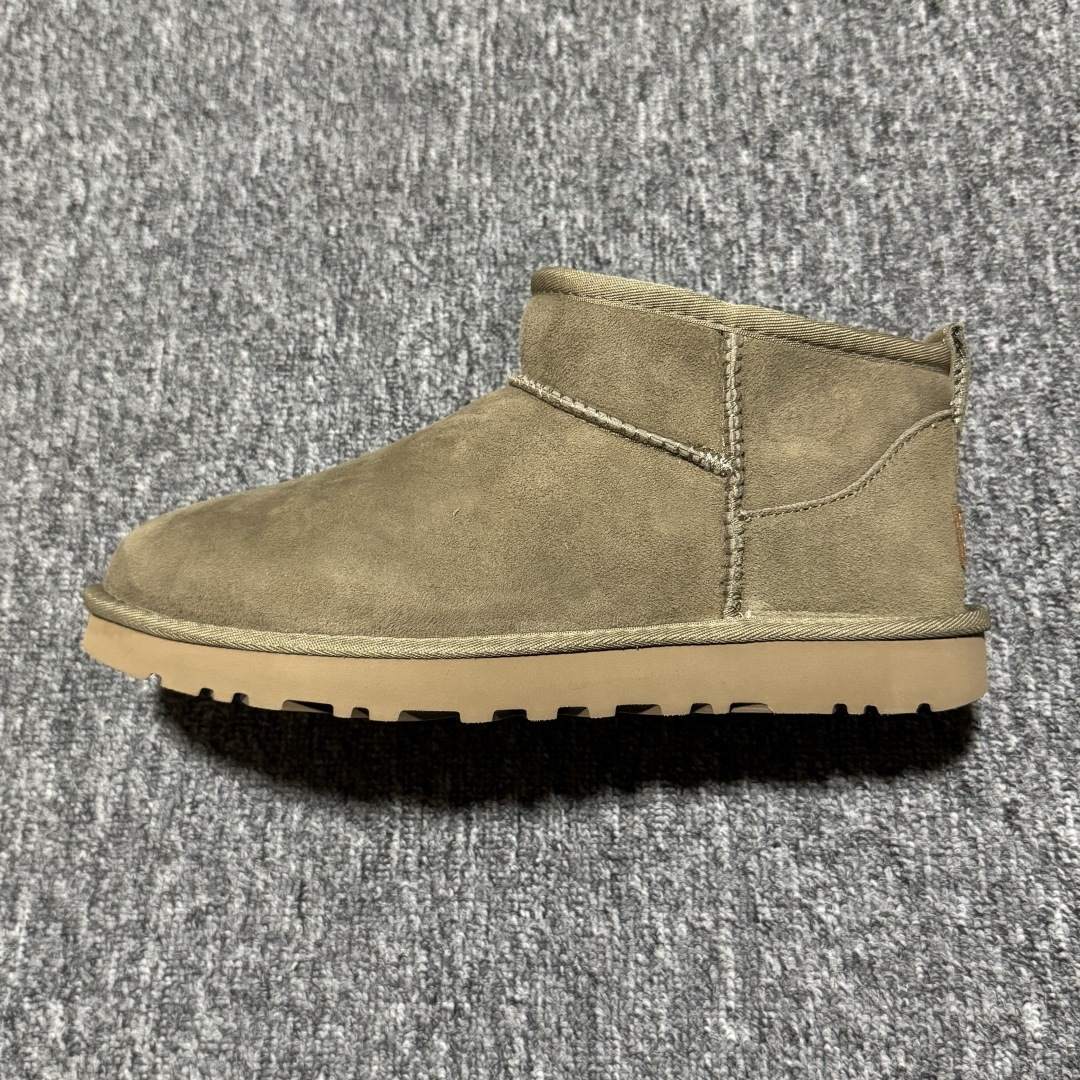 图片[2]-女 男平台外贸专供 UGG 中性款雪地靴 1116109 十年品牌制鞋代工厂生产线出品 注重每一处细节 隆丰A级真羊皮毛一体 完全遵循ZP工艺流程打造 尺码：35 36 37 38 39 40 41 42 42 43 44 45-选品中心