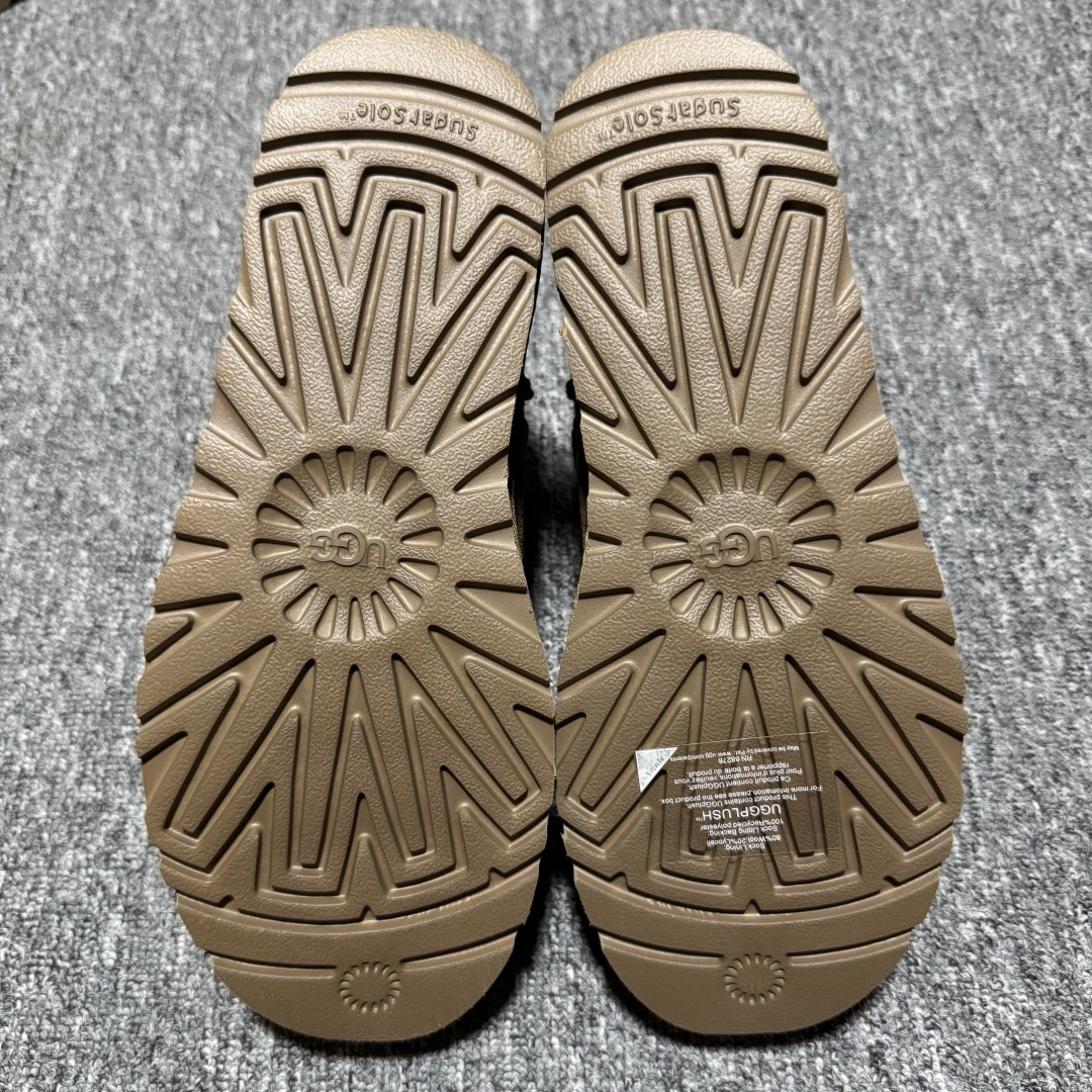 图片[8]-女 男平台外贸专供 UGG 中性款雪地靴 1116109 十年品牌制鞋代工厂生产线出品 注重每一处细节 隆丰A级真羊皮毛一体 完全遵循ZP工艺流程打造 尺码：35 36 37 38 39 40 41 42 42 43 44 45-选品中心