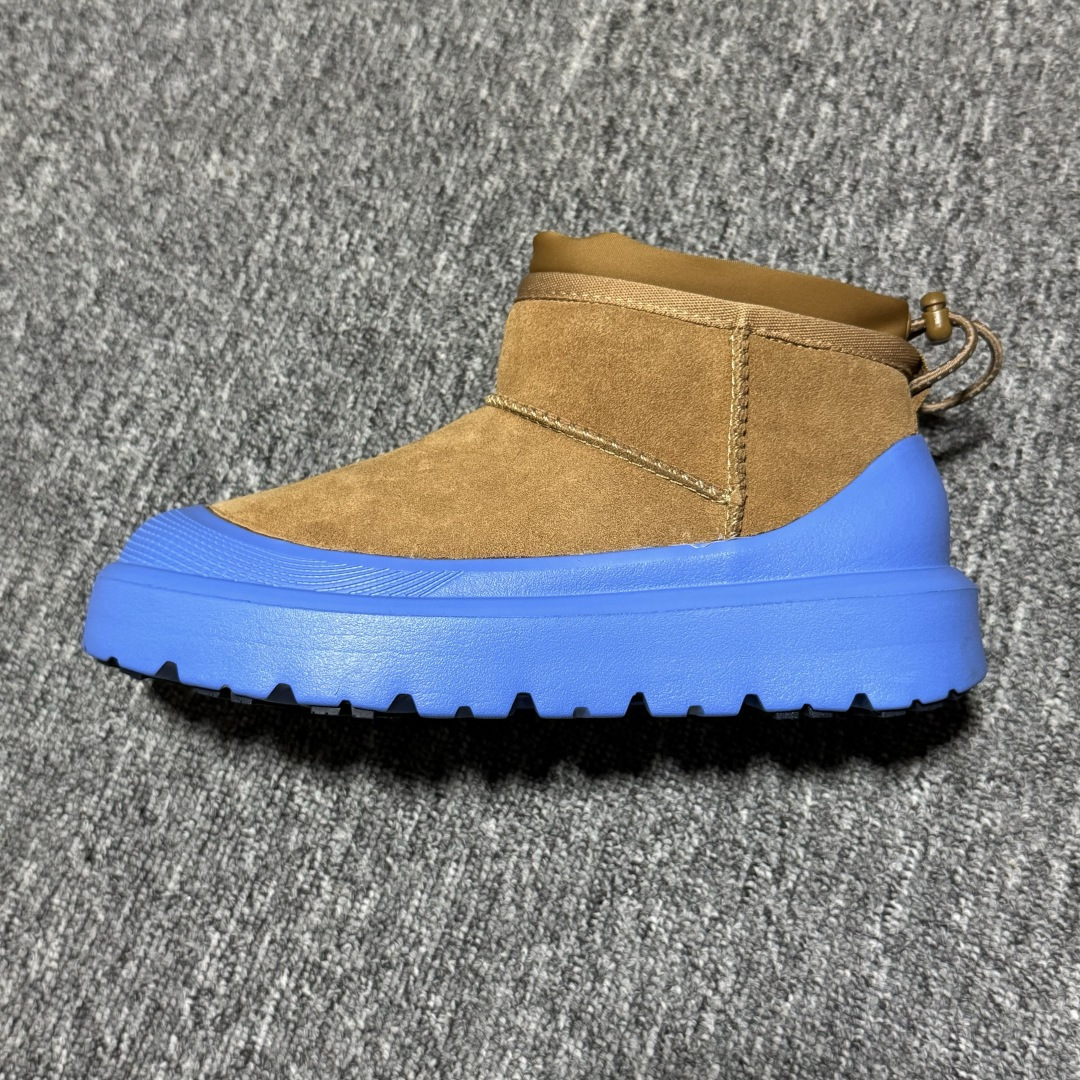 图片[9]-平台外贸专供 UGG 中性款雪地靴 1174196 十年品牌制鞋代工厂生产线出品 注重每一处细节 隆丰A级真羊皮毛一体 完全遵循ZP工艺流程打造 尺码：35 36 37 38 39 40 41 42 42 44 45-选品中心