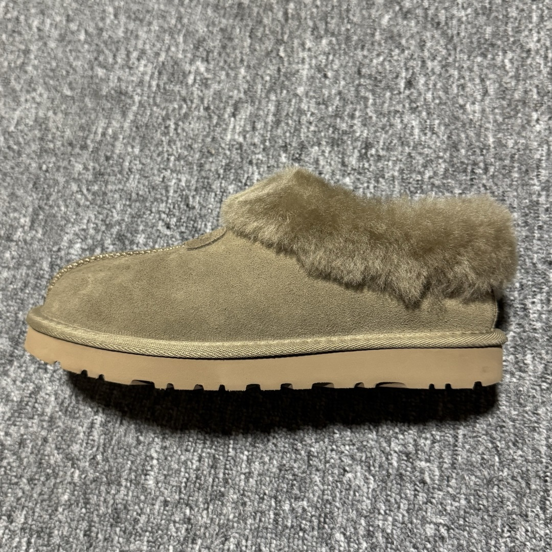 图片[7]-平台外贸专供 UGG 女款雪地靴 1134810 薄底 十年品牌制鞋代工厂生产线出品 注重每一处细节 隆丰A级真羊皮毛一体 完全遵循ZP工艺流程打造 尺码：35 36 37 38 39 40-选品中心