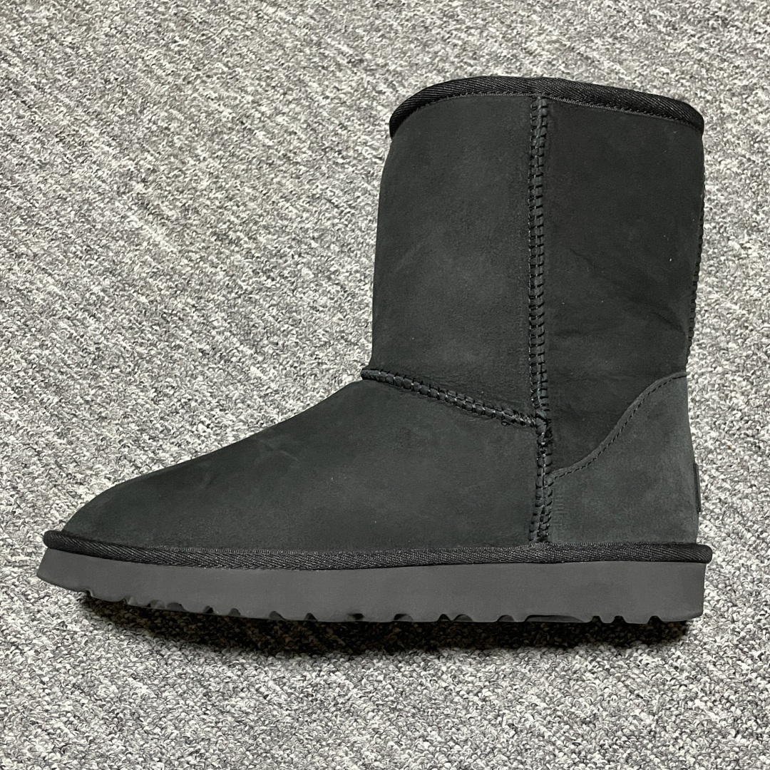 图片[8]-平台外贸专供 UGG 女款雪地靴 1016233 十年品牌制鞋代工厂生产线出品 注重每一处细节 隆丰A级真羊皮毛一体 完全遵循ZP工艺流程打造 尺码：35 36 37 38 39 40-选品中心