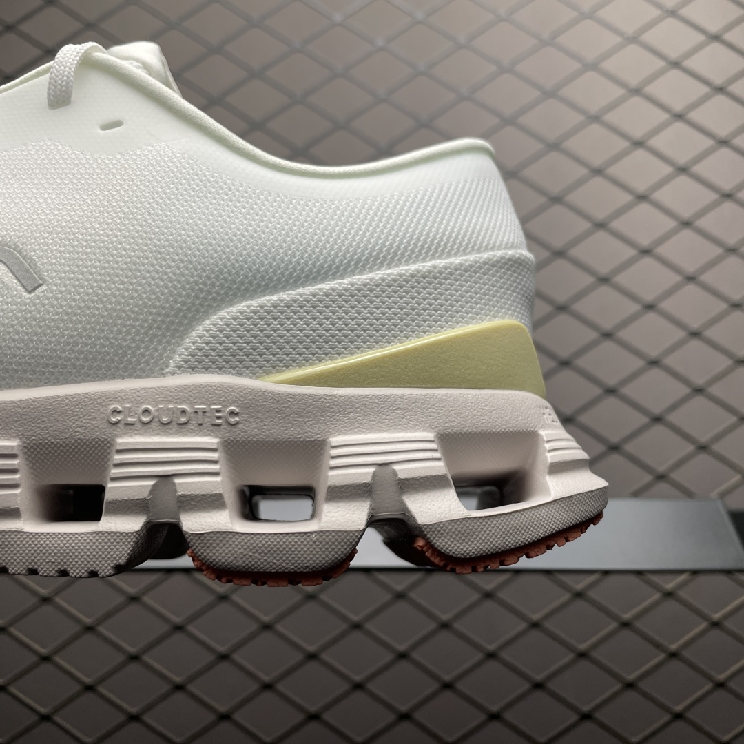 图片[4]-ON 昂跑 Cloud X 4 系列 鞋面采用一体成型布料 有弹性非常透气 鞋底是镂空设计 运用了CLOUDTILT专利技术 弹力十足 毫无负重感 适合日常长距离行走或者休闲旅游 跑步 尺码：36-47 含半码-选品中心