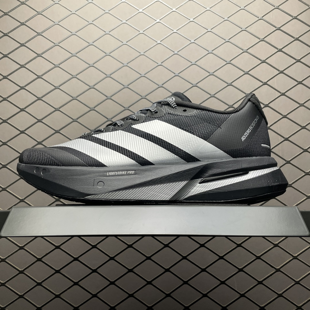 AD 阿迪 Adiero Boston 13 波士顿 网面超轻透气跑步鞋 JQ9826 尺码：36 36.6 37 38 38.5 39 40 40.5 41 42 42.5 43 44 44.5 45-选品中心