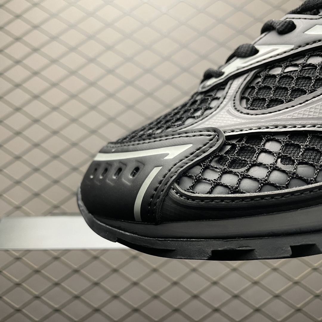 图片[6]-BOTTEGA VENETA BV 葆蝶家 王一博同款低帮休闲鞋 采用轻质科技网布面料 搭配几何图案设计橡胶外底 王炸系列 高版本 认准套包工艺 实际增高很多哦，还是一样显腿细非常nice 耐玩耐造 对标对版！套包鞋工艺 认准高版本 大底选用拼色TPU大底 ！配置原版包装 尺码：35 36 37 38 39 40 41 42 43 44 45-选品中心