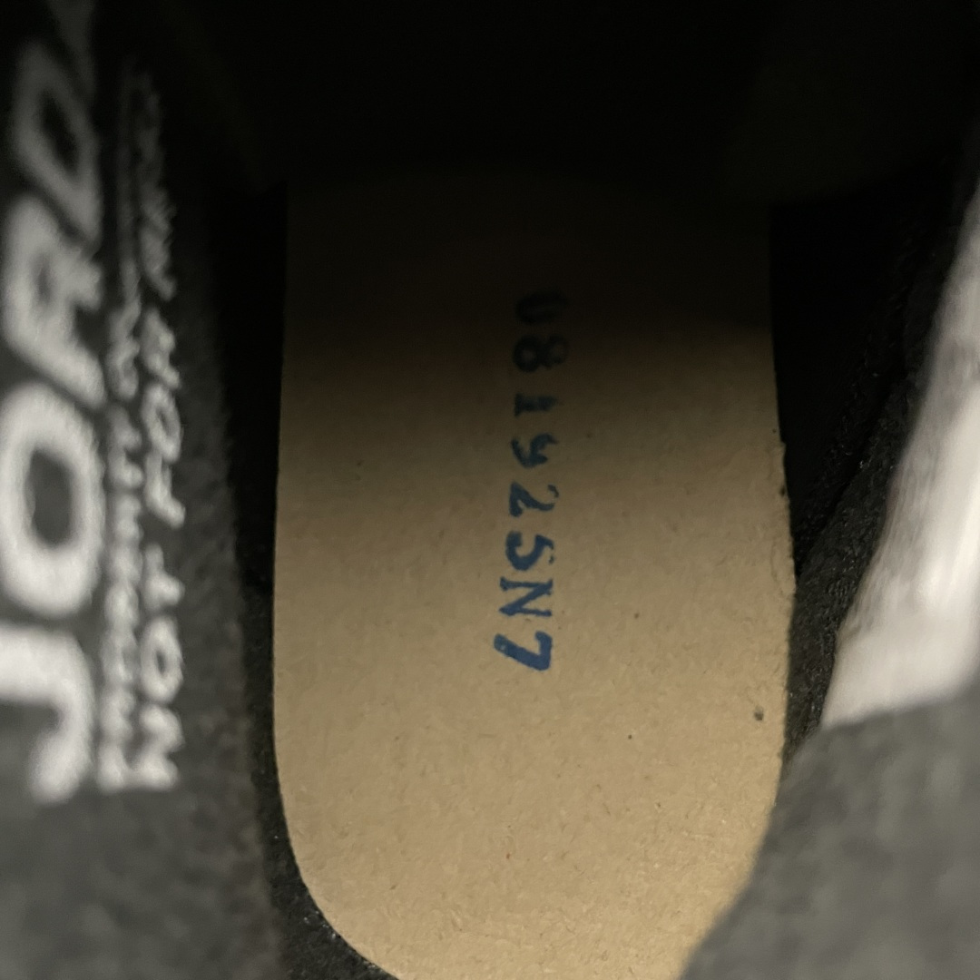 图片[8]-纯原 Air Jordan 6 Retro AJ6乔6 男子文化篮球鞋 CT8529-001 原鞋原纸板开发 原厂材料 原档案数据精美电绣 纸板中底 钢印 等诸多细节均一一还原 尺码：40 40.5 41 42 42.5 43 44 44.5 45 46 47.5-选品中心