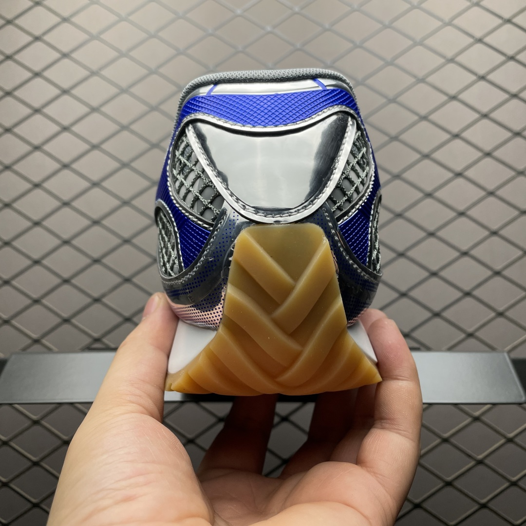 图片[2]-BOTTEGA VENETA BV 葆蝶家 王一博同款低帮休闲鞋 采用轻质科技网布面料 搭配几何图案设计橡胶外底 王炸系列 高版本 认准套包工艺 实际增高很多哦，还是一样显腿细非常nice 耐玩耐造 对标对版！套包鞋工艺 认准高版本 大底选用拼色TPU大底 ！配置原版包装 尺码：35 36 37 38 39 40 41 42 43 44 45-选品中心