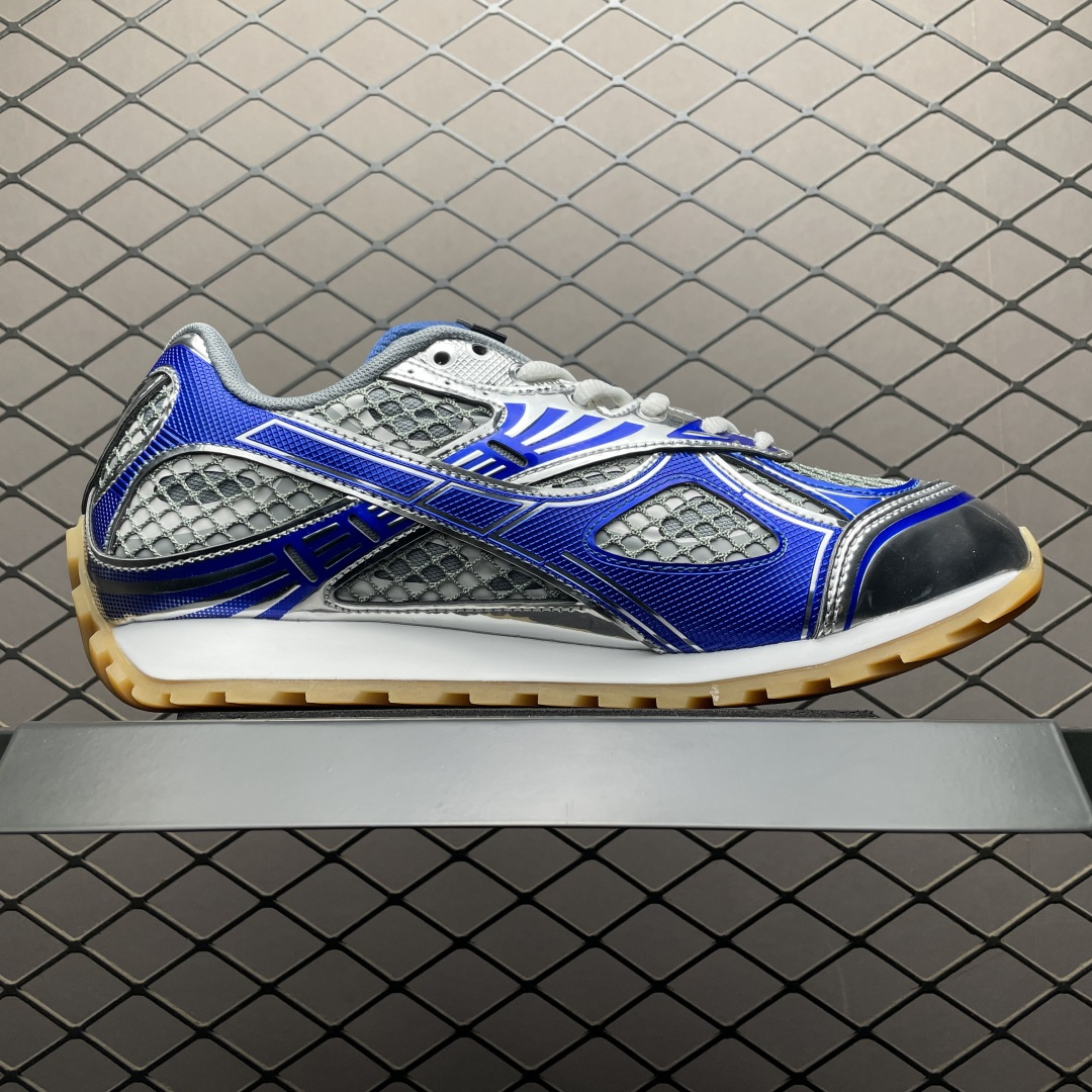 图片[3]-BOTTEGA VENETA BV 葆蝶家 王一博同款低帮休闲鞋 采用轻质科技网布面料 搭配几何图案设计橡胶外底 王炸系列 高版本 认准套包工艺 实际增高很多哦，还是一样显腿细非常nice 耐玩耐造 对标对版！套包鞋工艺 认准高版本 大底选用拼色TPU大底 ！配置原版包装 尺码：35 36 37 38 39 40 41 42 43 44 45-选品中心