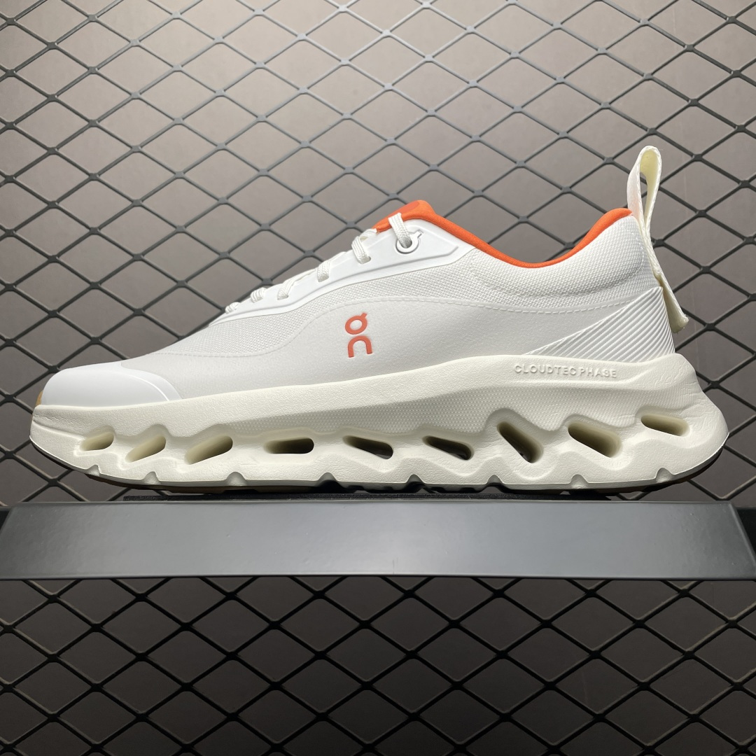 纯原版 Loewe x ON 罗意威昂跑联名 Cloudtilt 2.0 系列 3ME10691562 市售最高品质出货 全系列配色均原鞋购入开发打造 全新独立私模 高端零售 外贸平台充正品质 独家定制全套包装 内含防尘袋一个 注意：售后需完整退回 尺码：36 36.5 37 38 38.5 39 40 40.5 41 42 42.5 43 44 44.5 45 46-选品中心