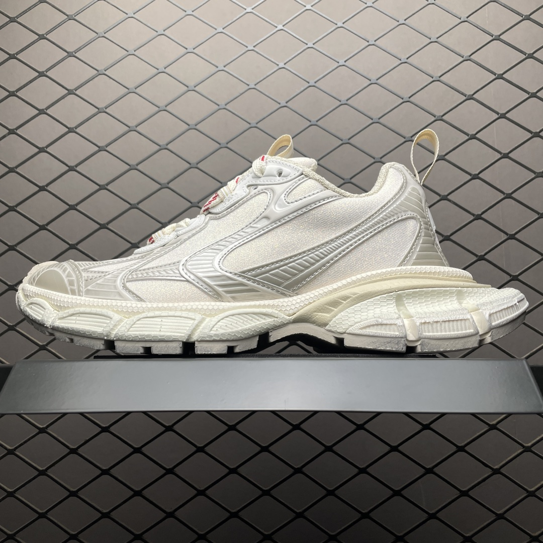 Balenciaga 巴黎世家 3XL 复古老爹鞋 734731 官方全套配件鞋盒 鞋带 防尘纸配套齐全 尺码：35 36 37 38 39 40 41 42 43 44 45 46 注意：偏大一码-选品中心