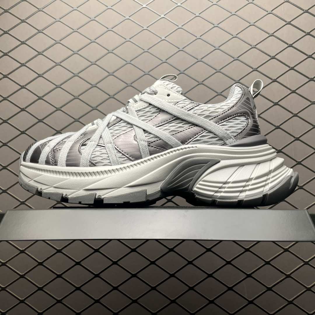 GG-CC 极客星球 8cm厚底增高 复古百搭捆绑 老爹鞋 女款 重新开拓老爹新世代版图 无需定义只为个性表达 鞋底自带增高效果,穿上秒变大长腿 原版吸膜气垫鞋底防滑耐磨 尺码:35 36 37 38 39 40-选品中心